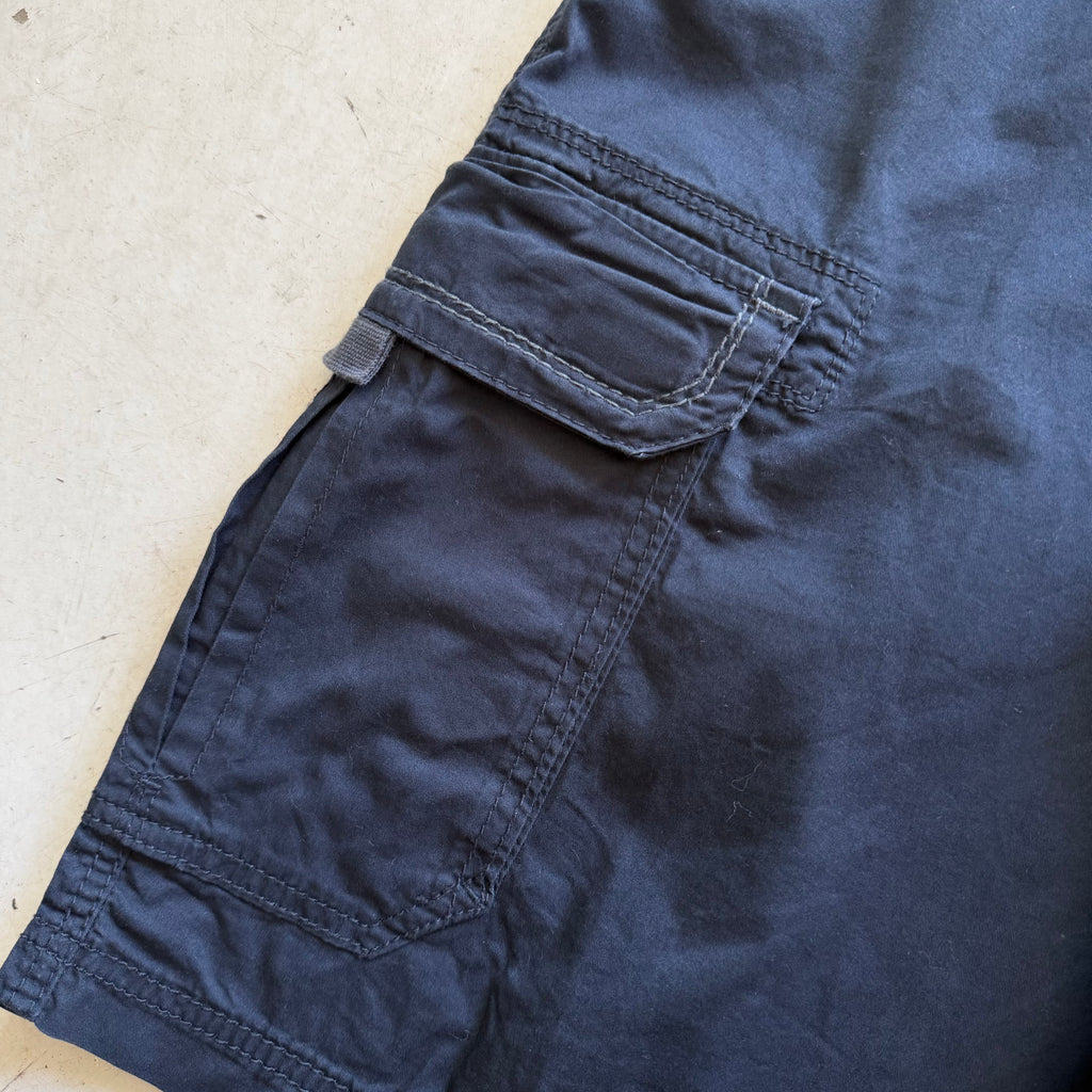 W38 | cargo shorts | Navy|