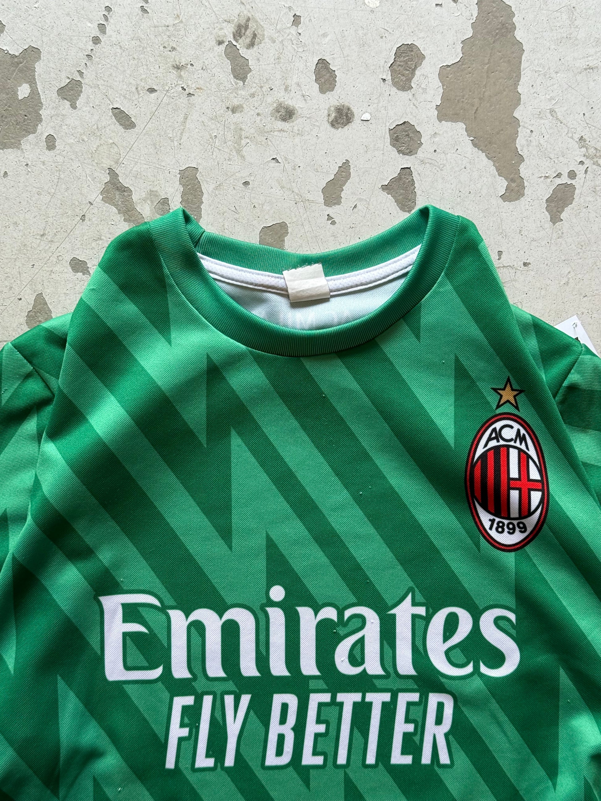 AC Milan Secondhand Fodboldtrøje – Replica 2022/2023 - Medium - Re:Junk Vintage