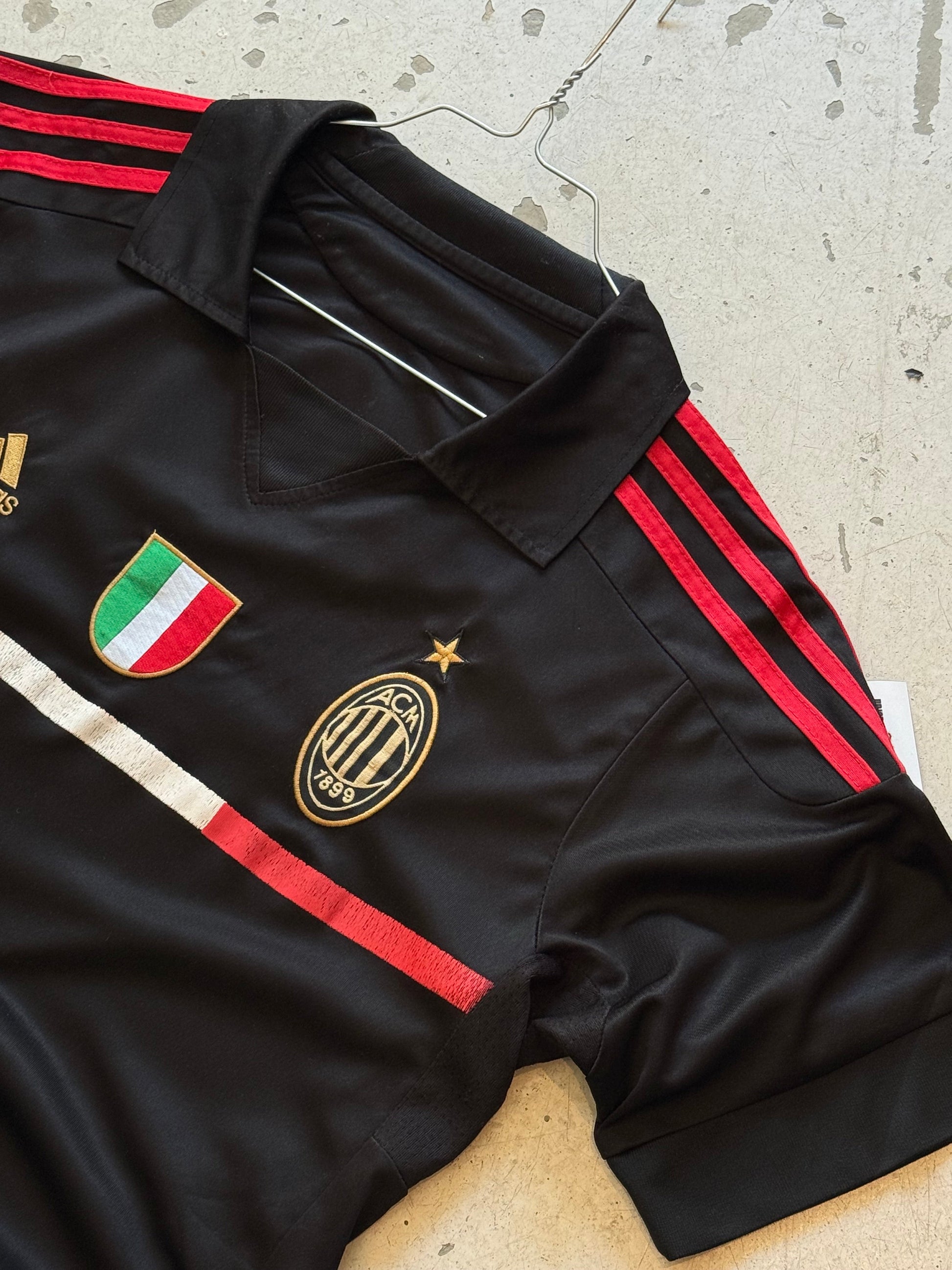 AC Milan Vintage Fodboldtrøje – 2011/2012 - Medium - Re:Junk Vintage
