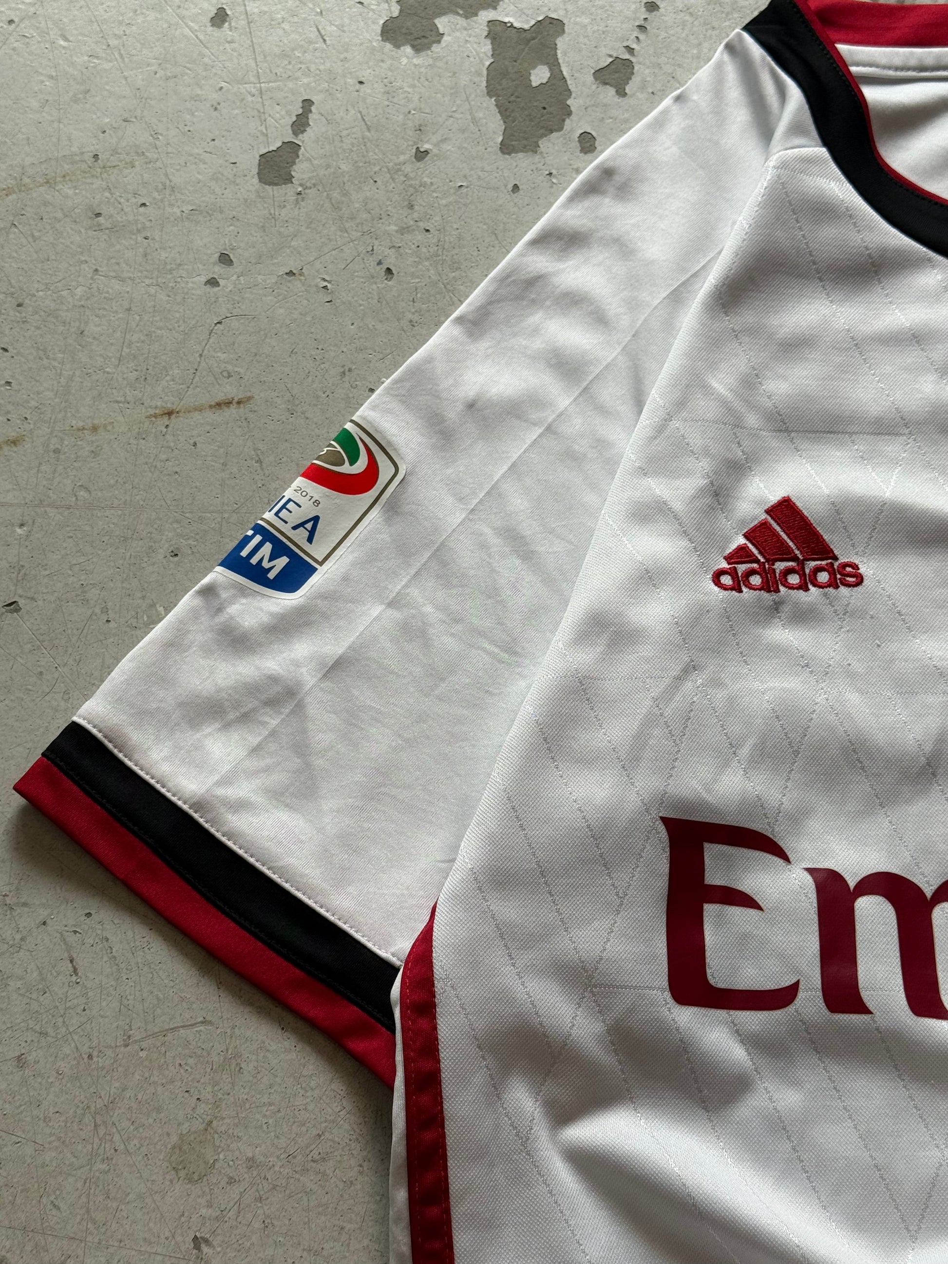 AC Milan Vintage Fodboldtrøje – 2017/2018 - Medium - Re:Junk Vintage
