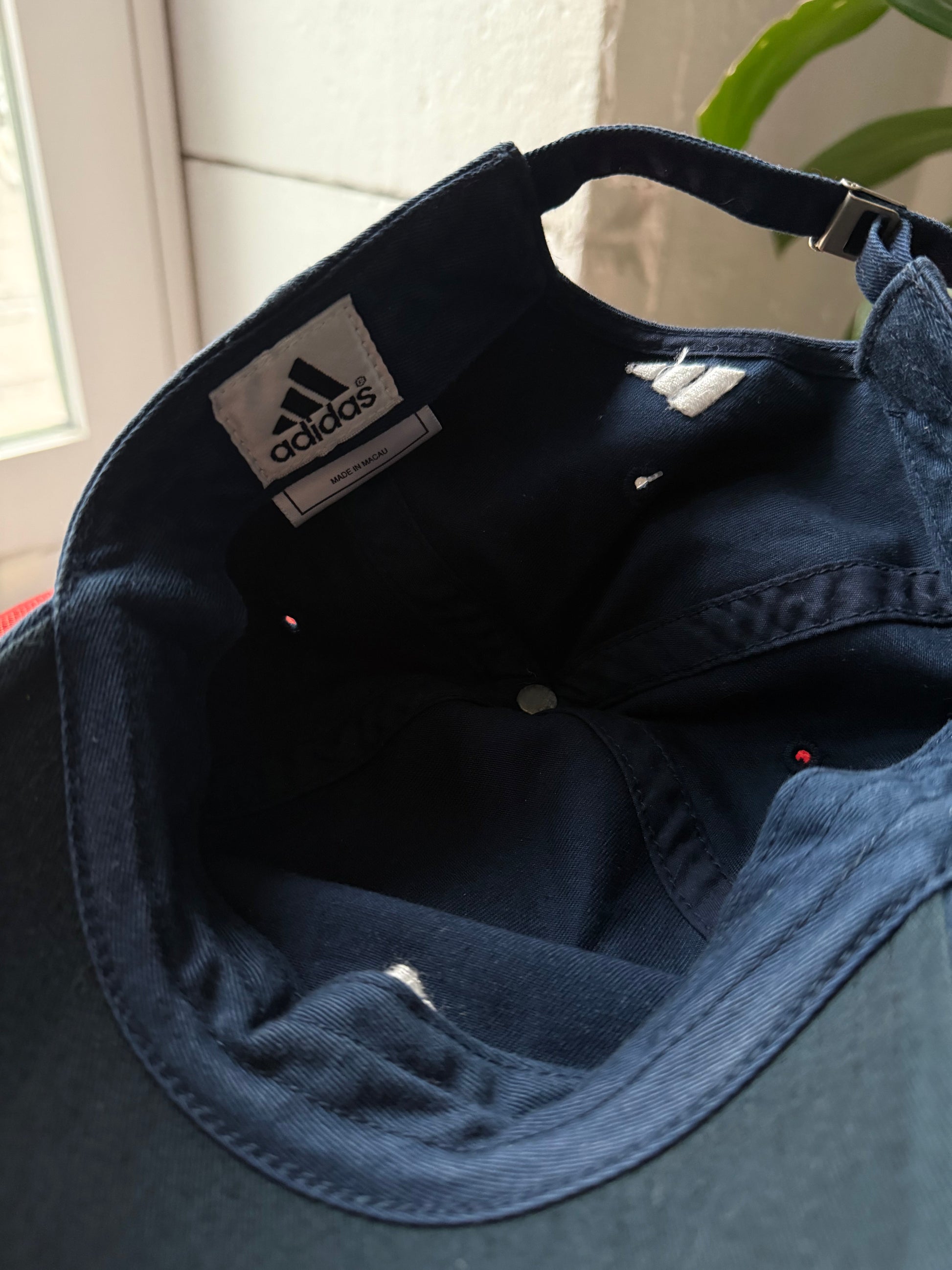 Adidas | baseball cap | sort | one size - Re:Junk Vintage
