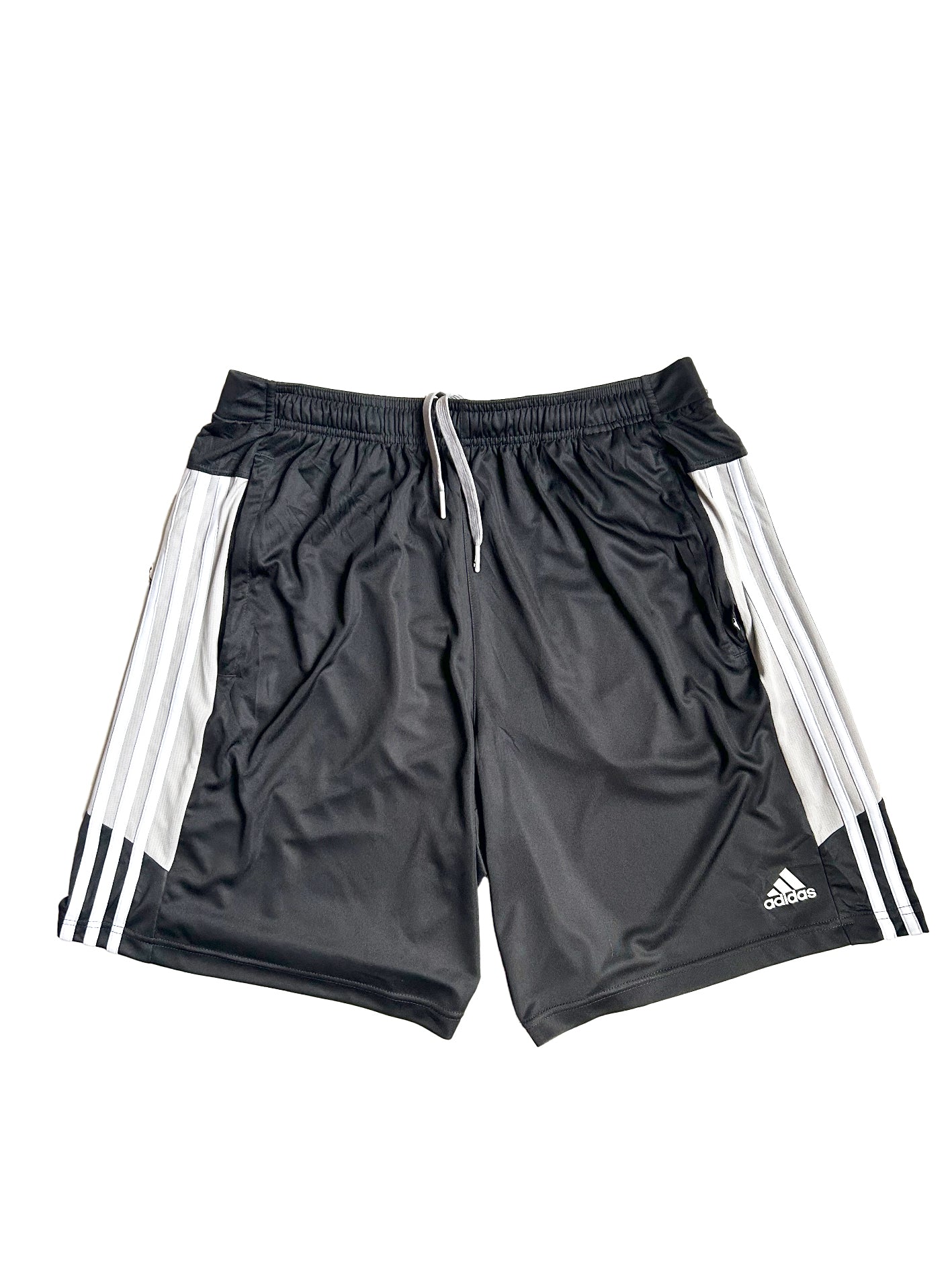 Adidas Basket Shorts - Re:Junk Vintage