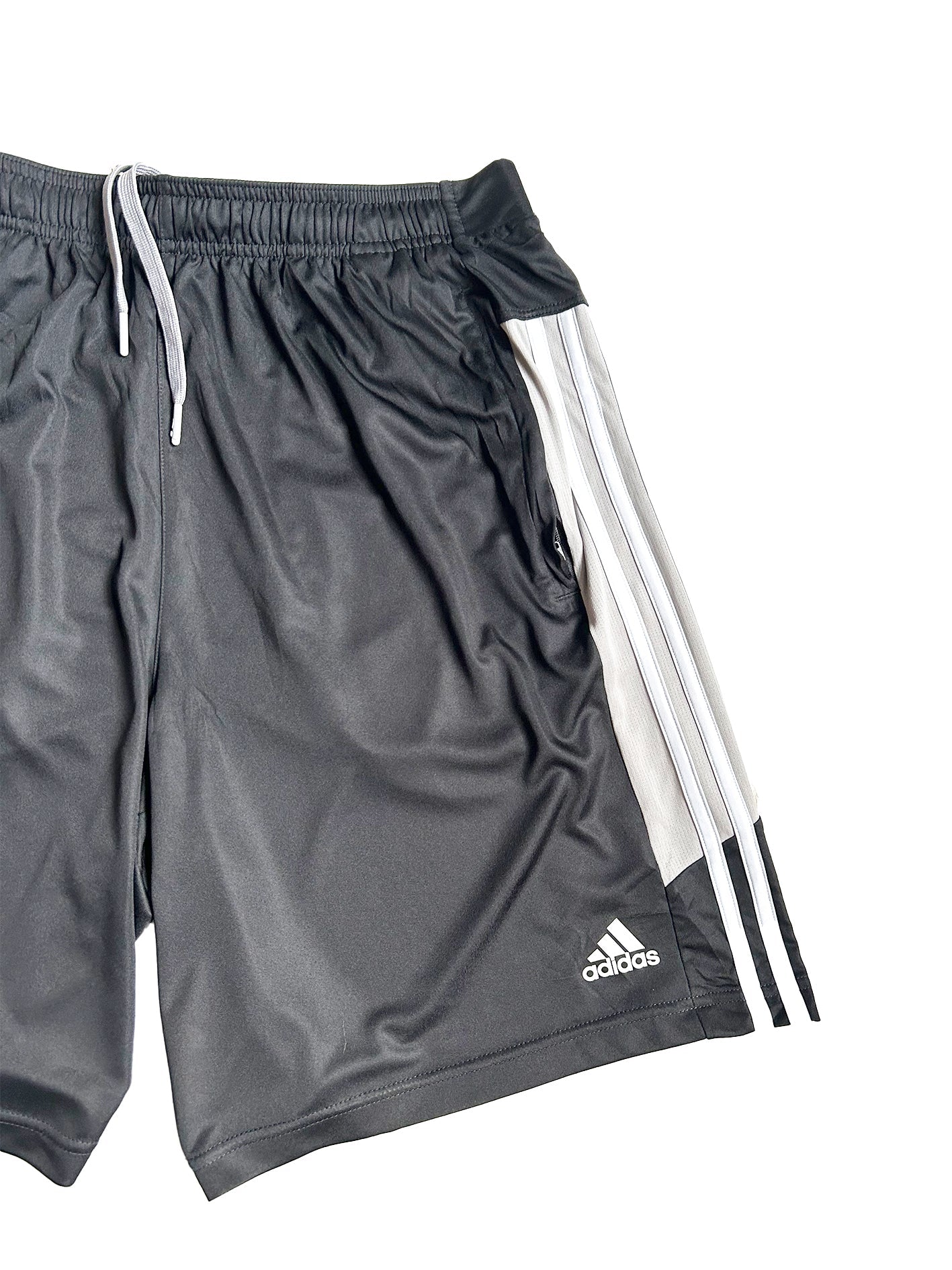 Adidas Basket Shorts - Re:Junk Vintage