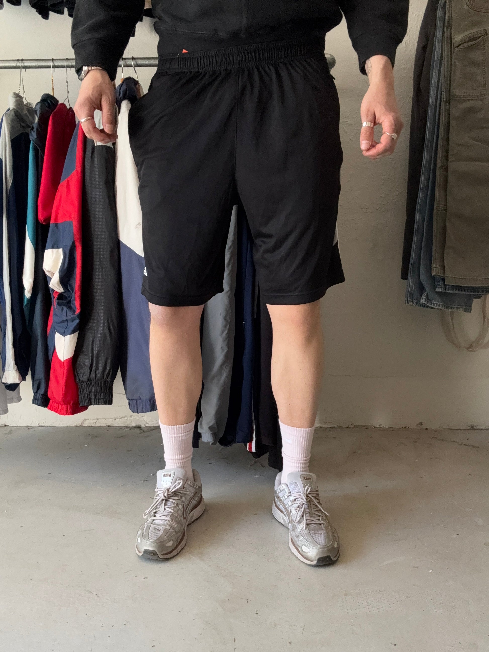 Adidas Basket Shorts - XL - Re:Junk Vintage