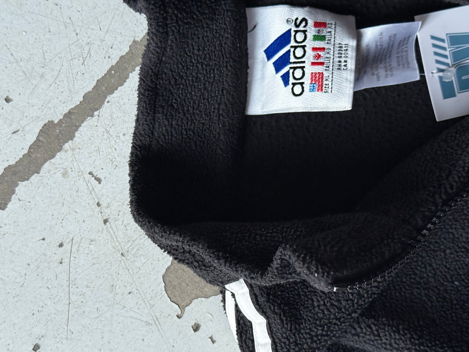 Adidas | fleece 1/4 zip trøje | sort | XL - Re:Junk Vintage