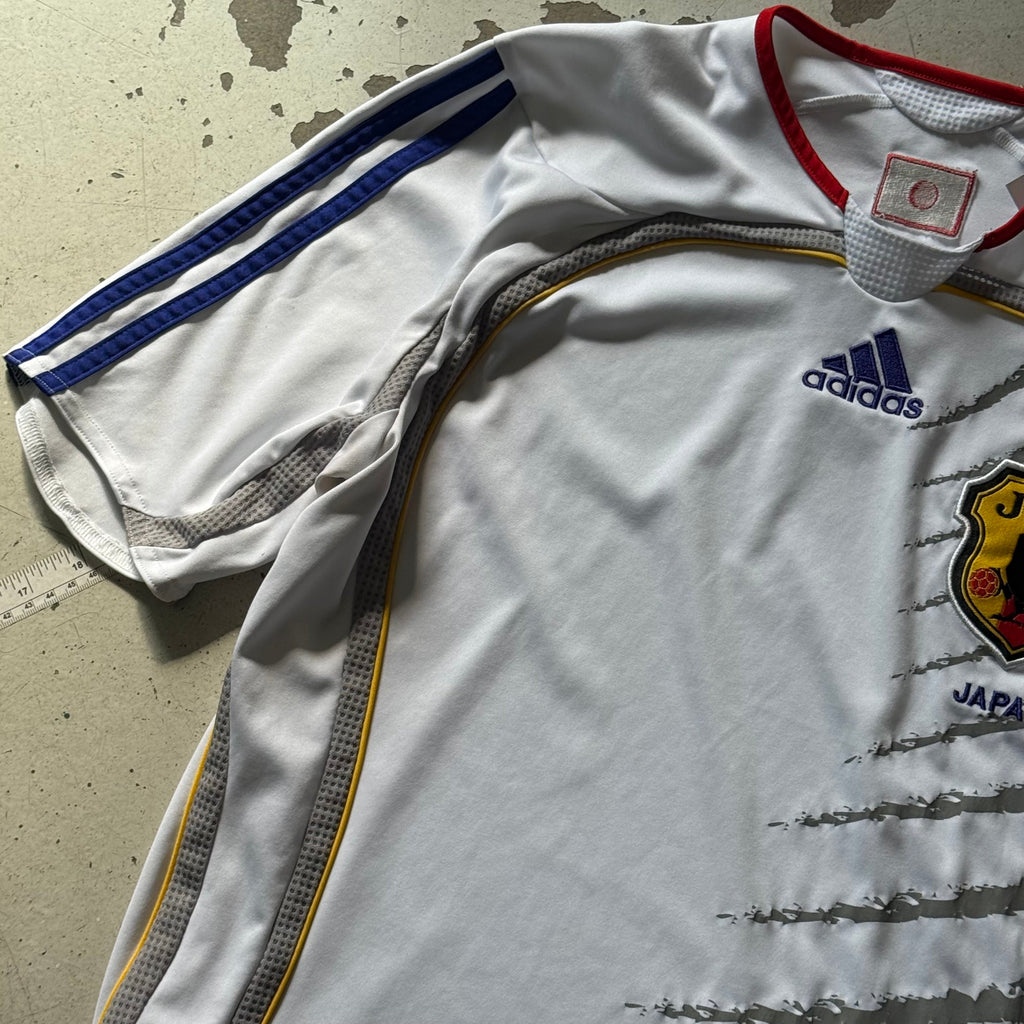 Adidas | Japan landsholdstrøje 2006 | hvid | S - Re:Junk Vintage