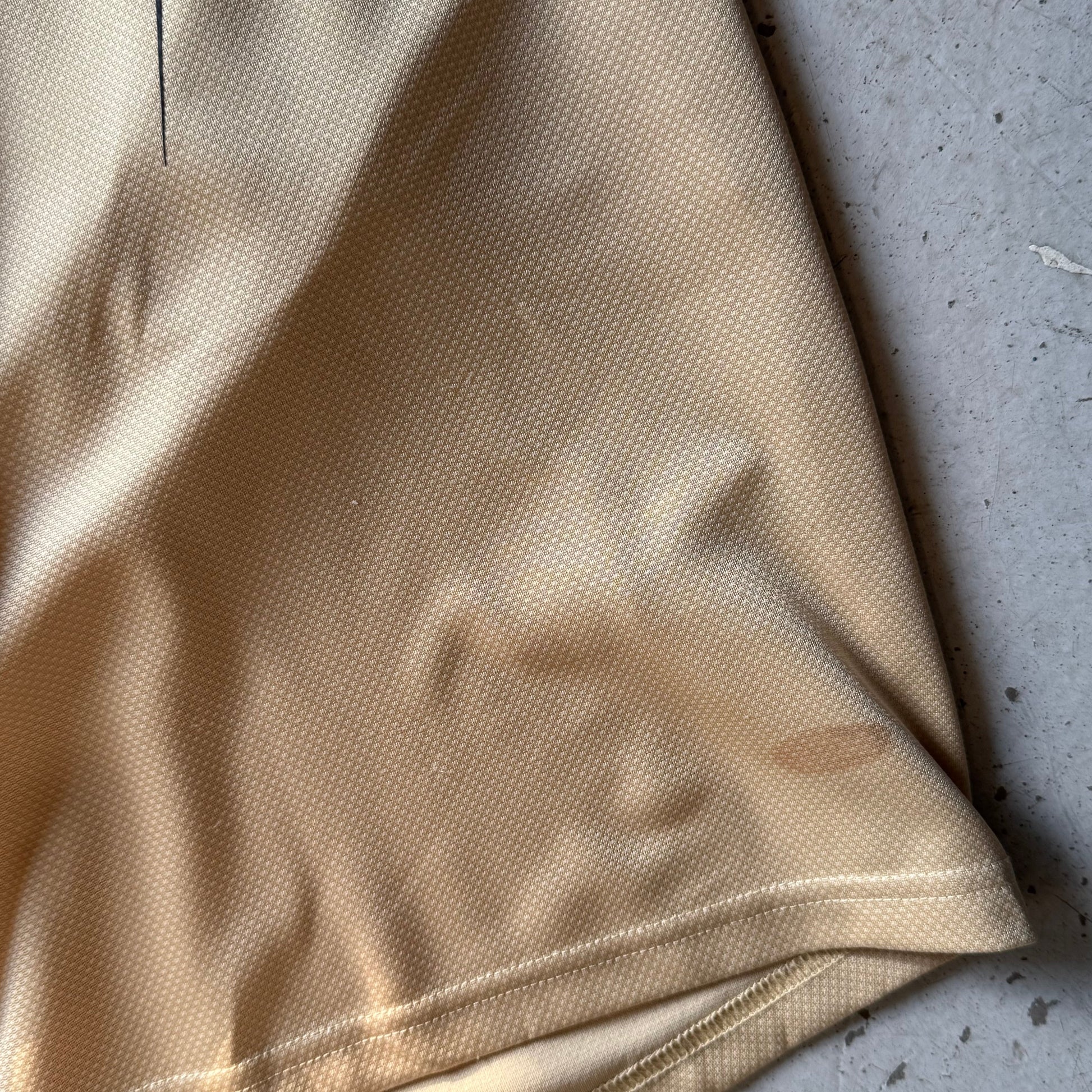 Adidas Liverpool FC | Fodboldtrøje | Guld/Sort | XL - Re:Junk Vintage