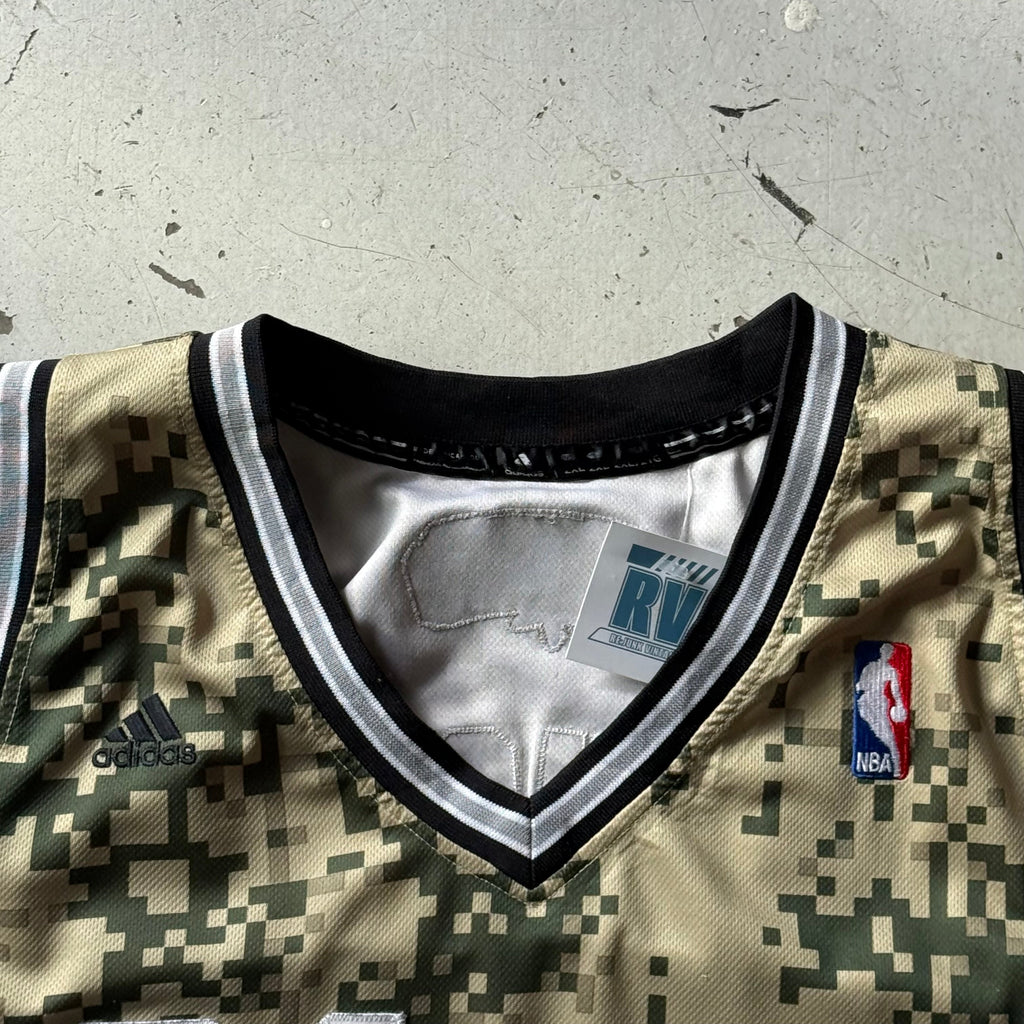 Adidas | NBA San Antonio Spurs Duncan jersey | camo | XXL - Re:Junk Vintage