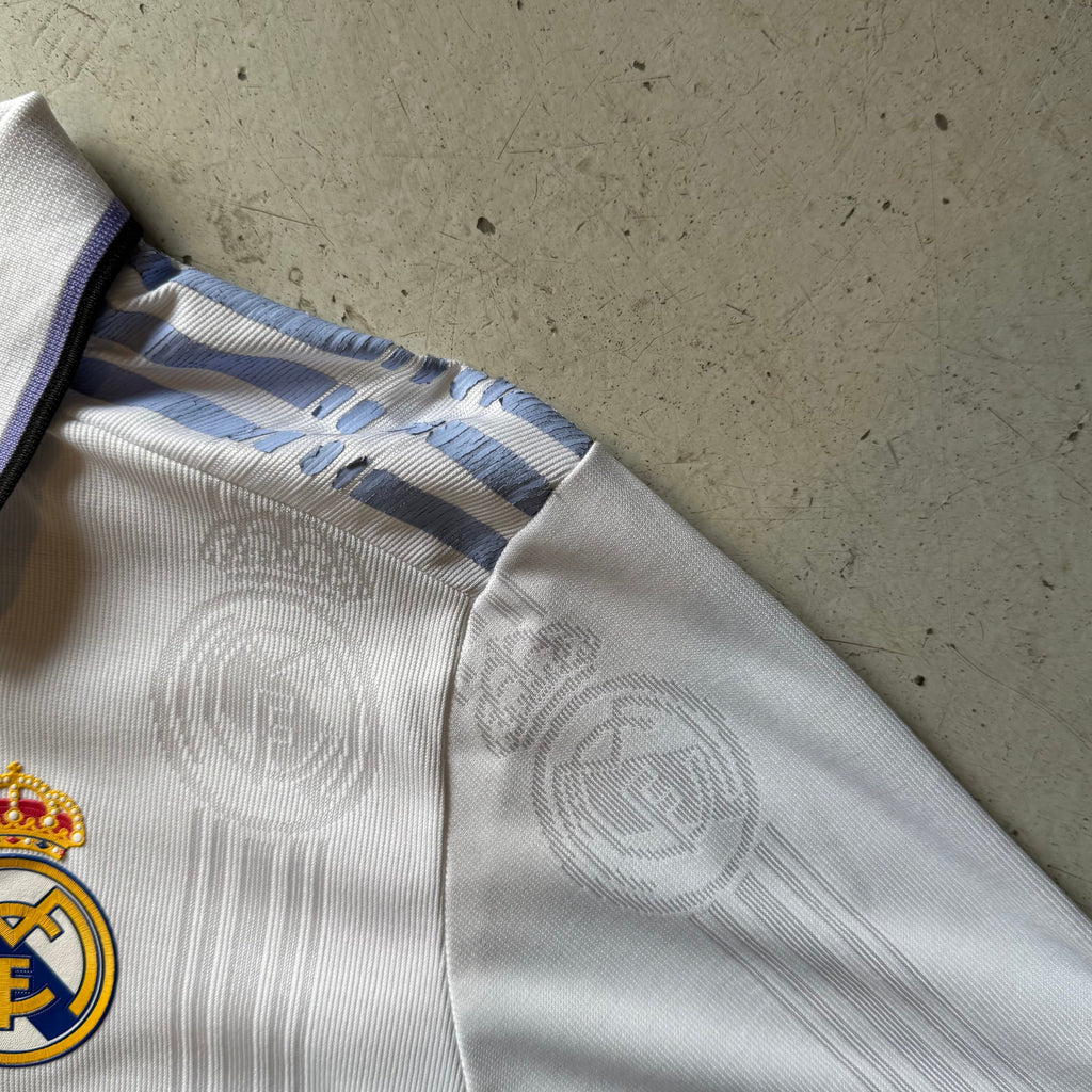 Adidas Real Madrid | Fodboldtrøje | Hvid | M - Re:Junk Vintage