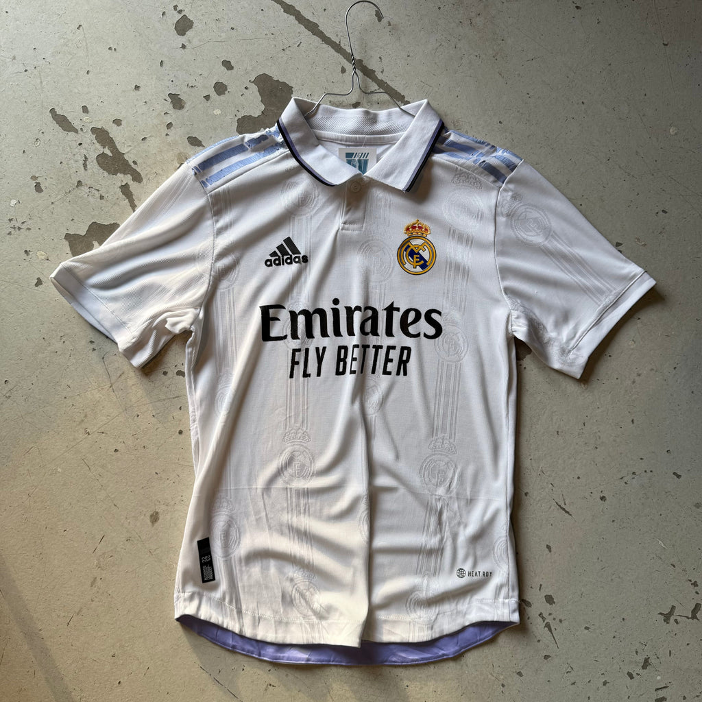 Adidas Real Madrid | Fodboldtrøje | Hvid | M - Re:Junk Vintage
