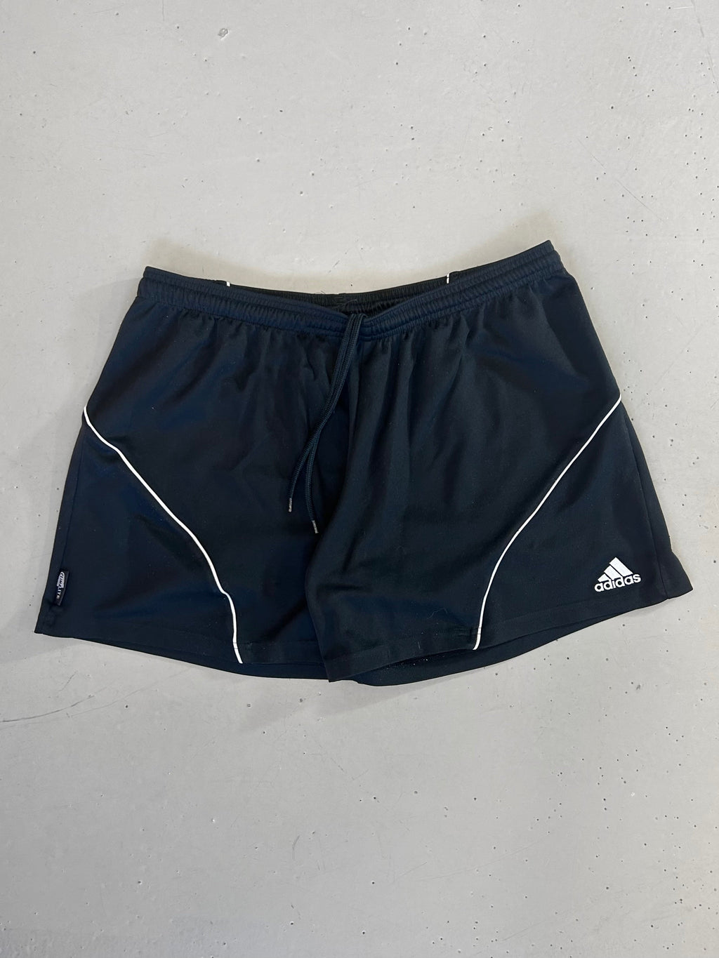Adidas Running Shorts - XL - Re:Junk Vintage