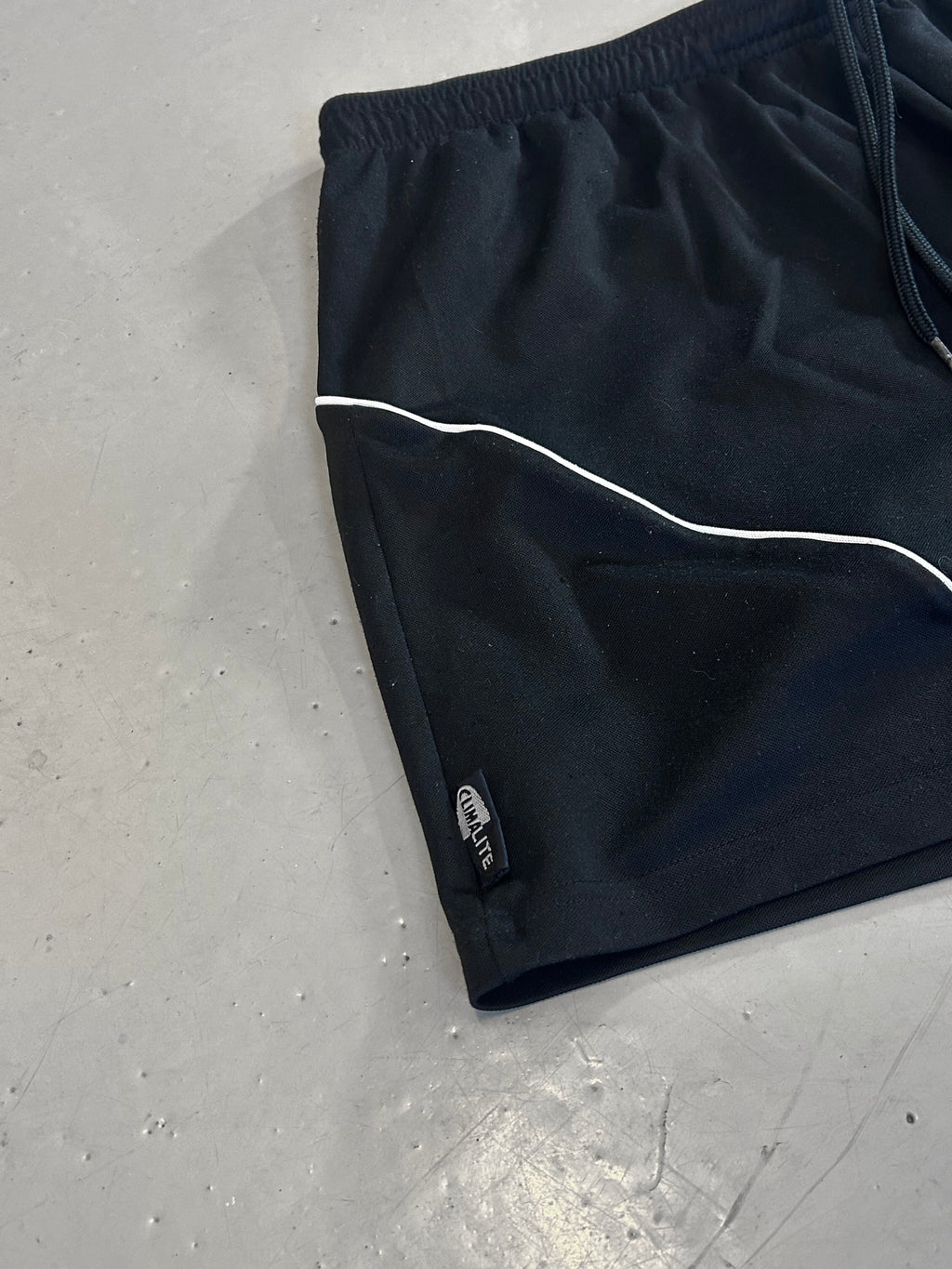 Adidas Running Shorts - XL - Re:Junk Vintage