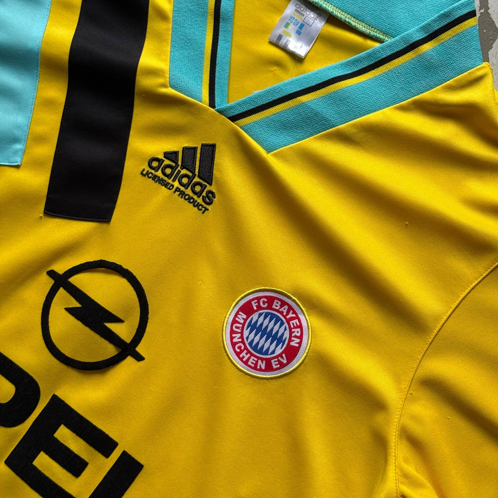 Adidas vintage Bayern München udebanetrøje 90s gul L - Re:Junk Vintage