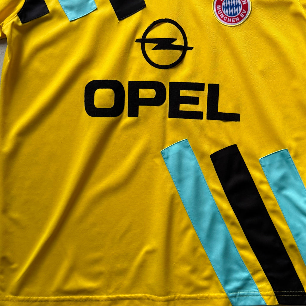 Adidas vintage Bayern München udebanetrøje 90s gul L - Re:Junk Vintage