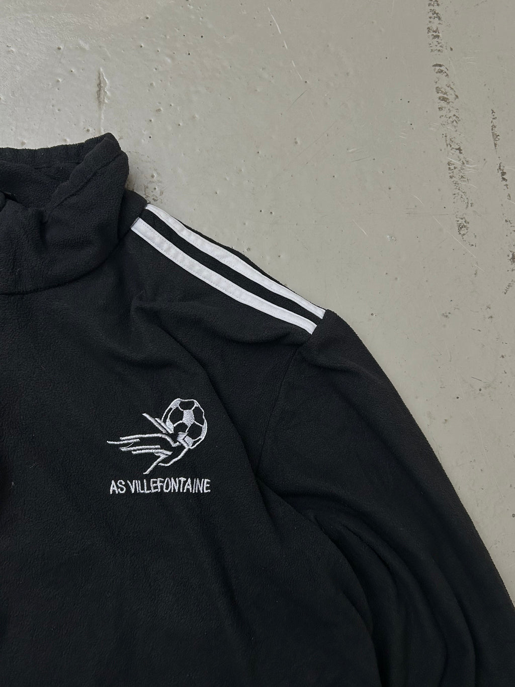 Adidas Vintage Fleece - Medium - Re:Junk Vintage