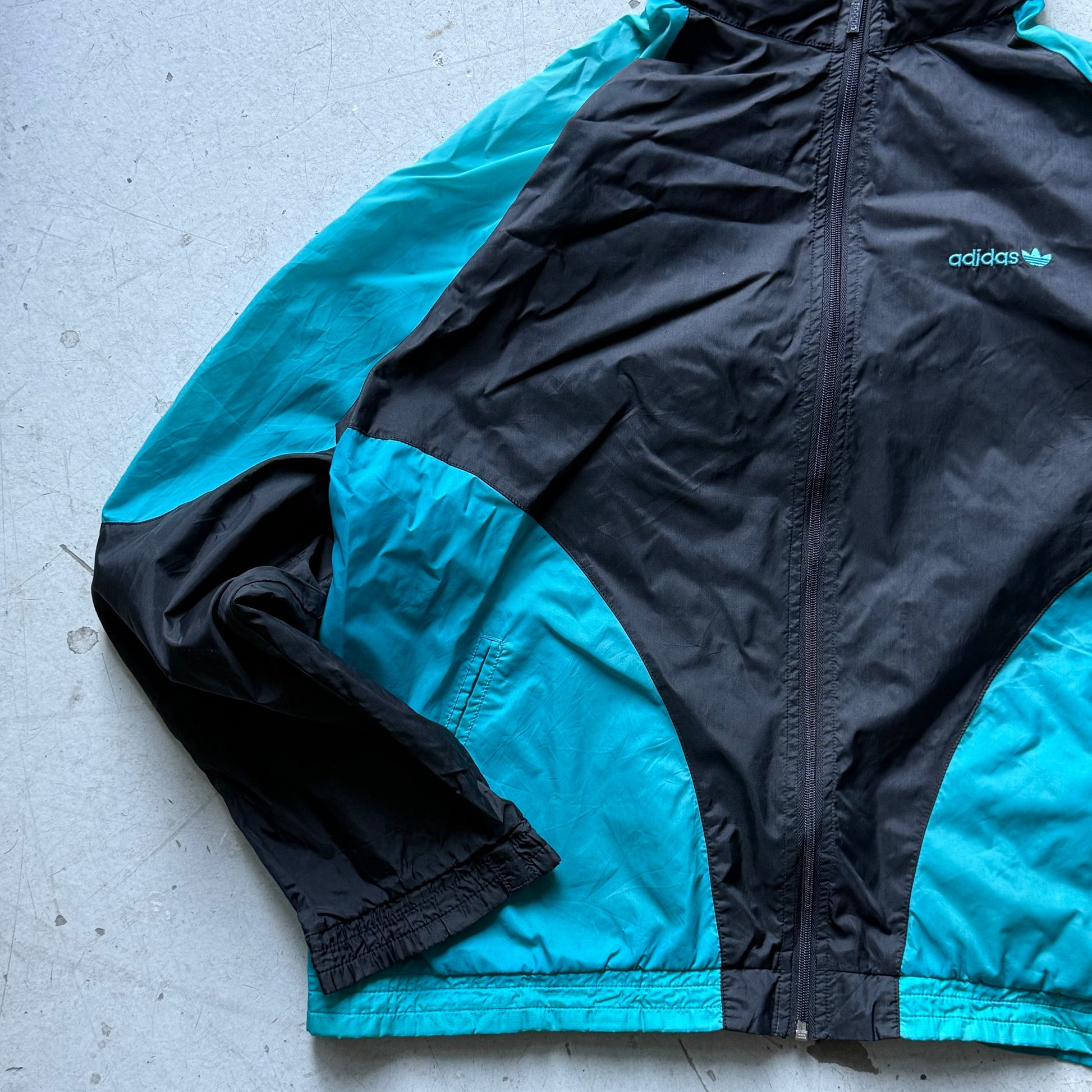 Adidas Vintage Track Jacket – Sort/Turkis (L) - Re:Junk Vintage