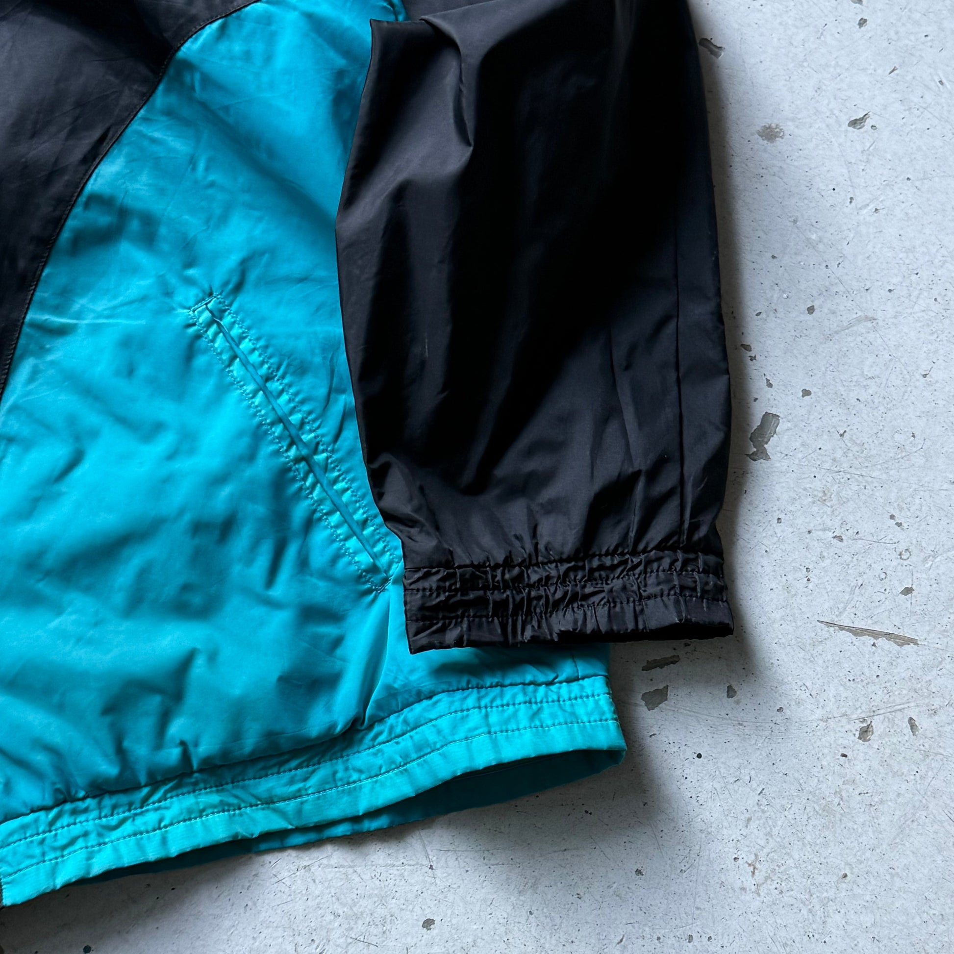 Adidas Vintage Track Jacket – Sort/Turkis (L) - Re:Junk Vintage