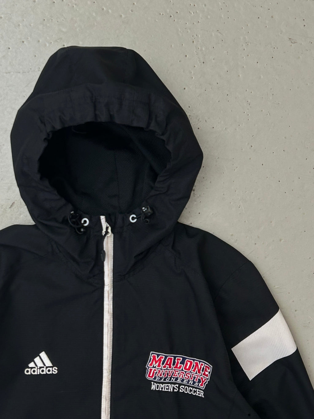 Adidas Vintage Trackjacket - Medium - Re:Junk Vintage