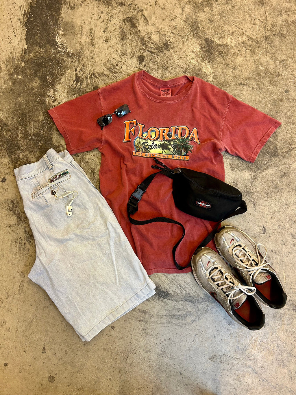 American Tee - Small - Re:Junk Vintage