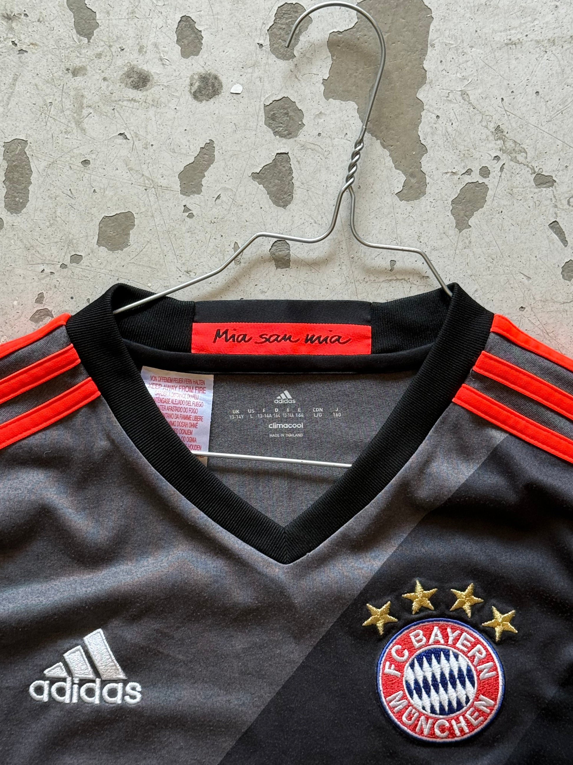 Bayern München Vintage Fodboldtrøje – 2016/2017 - Small - Re:Junk Vintage
