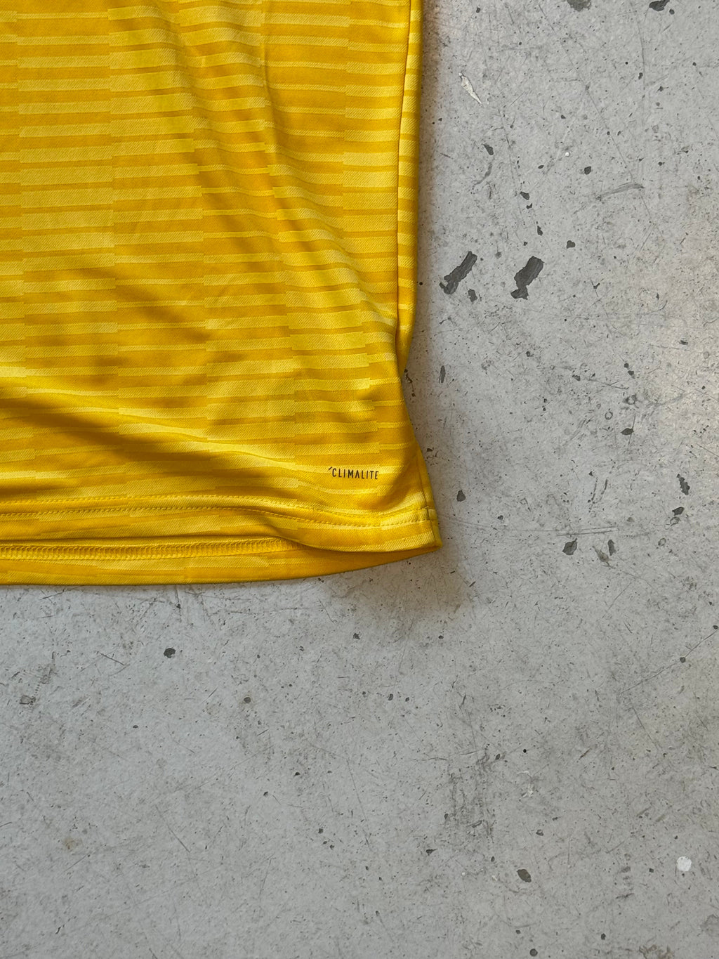 Belgien Vintage Fodboldtrøje – 2017/2018 - Medium - Re:Junk Vintage