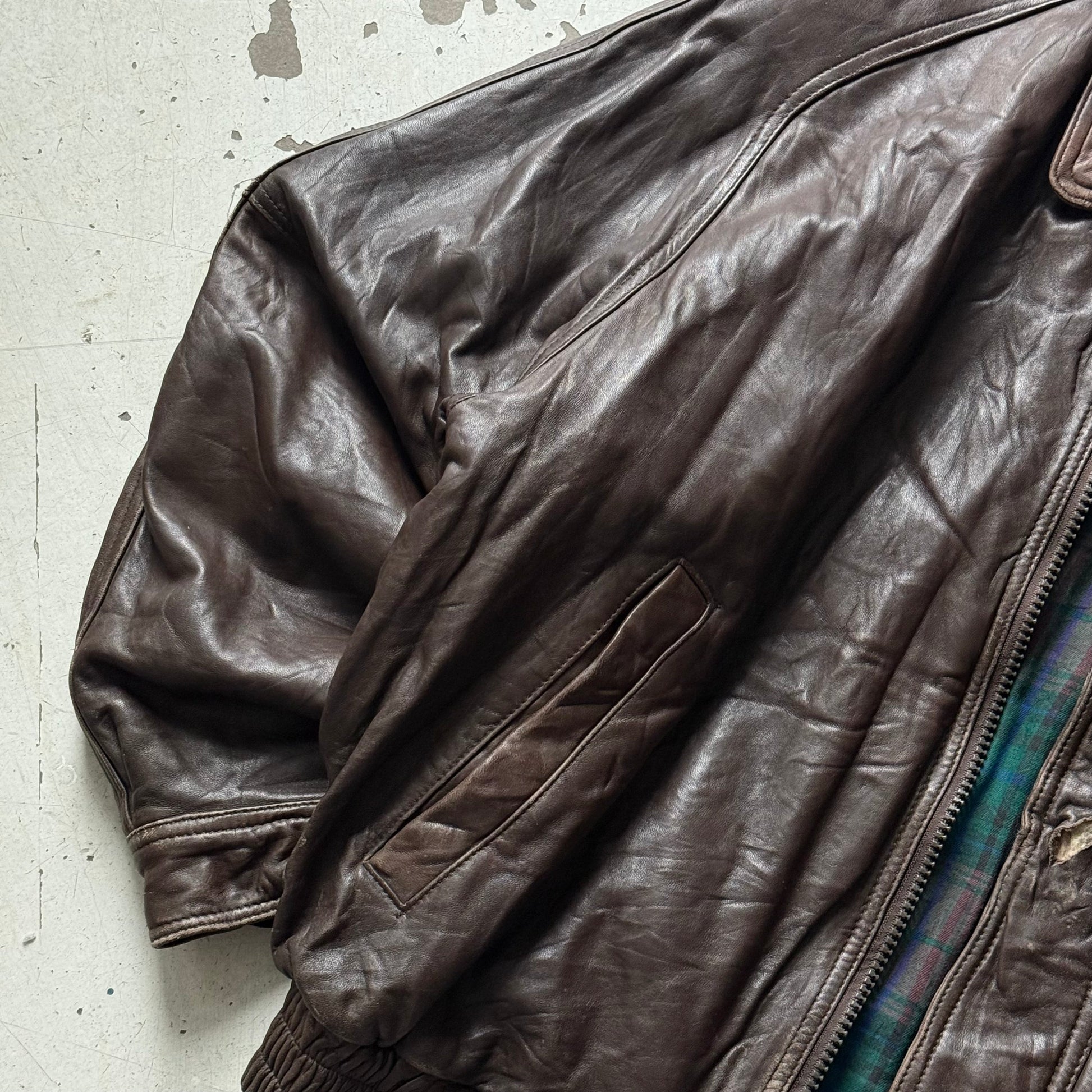 Bill Blass | Vintage Læderjakke | mørkebrun | XL - Re:Junk Vintage