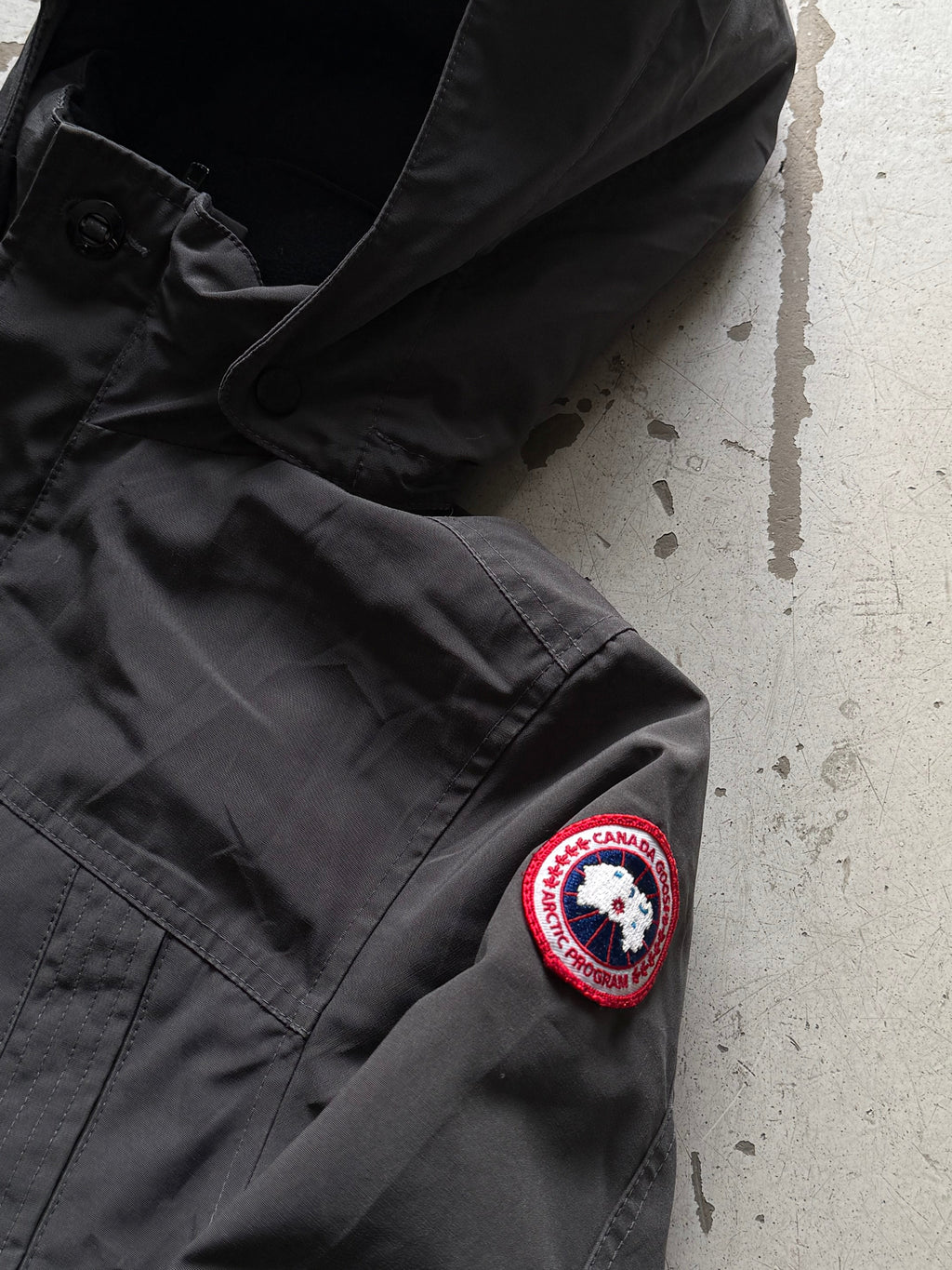 Canada Goose vinterjakke vintage mørkegrå Arctic Program str. Small - Re:Junk Vintage