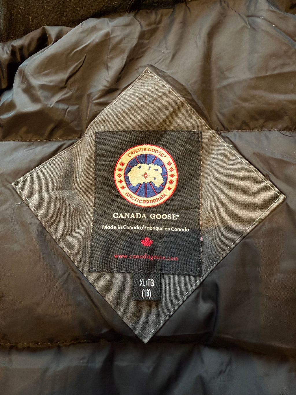 Canada Goose vinterjakke vintage mørkegrå Arctic Program str. Small - Re:Junk Vintage