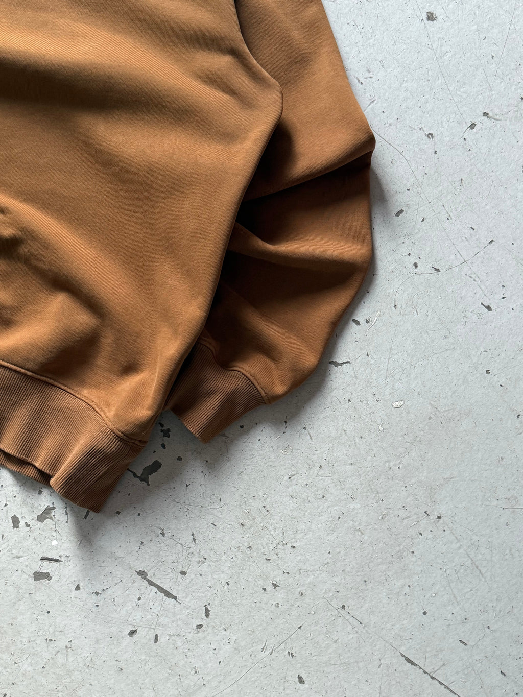 Carhartt | sweatshirt | brun | str. M - Re:Junk Vintage