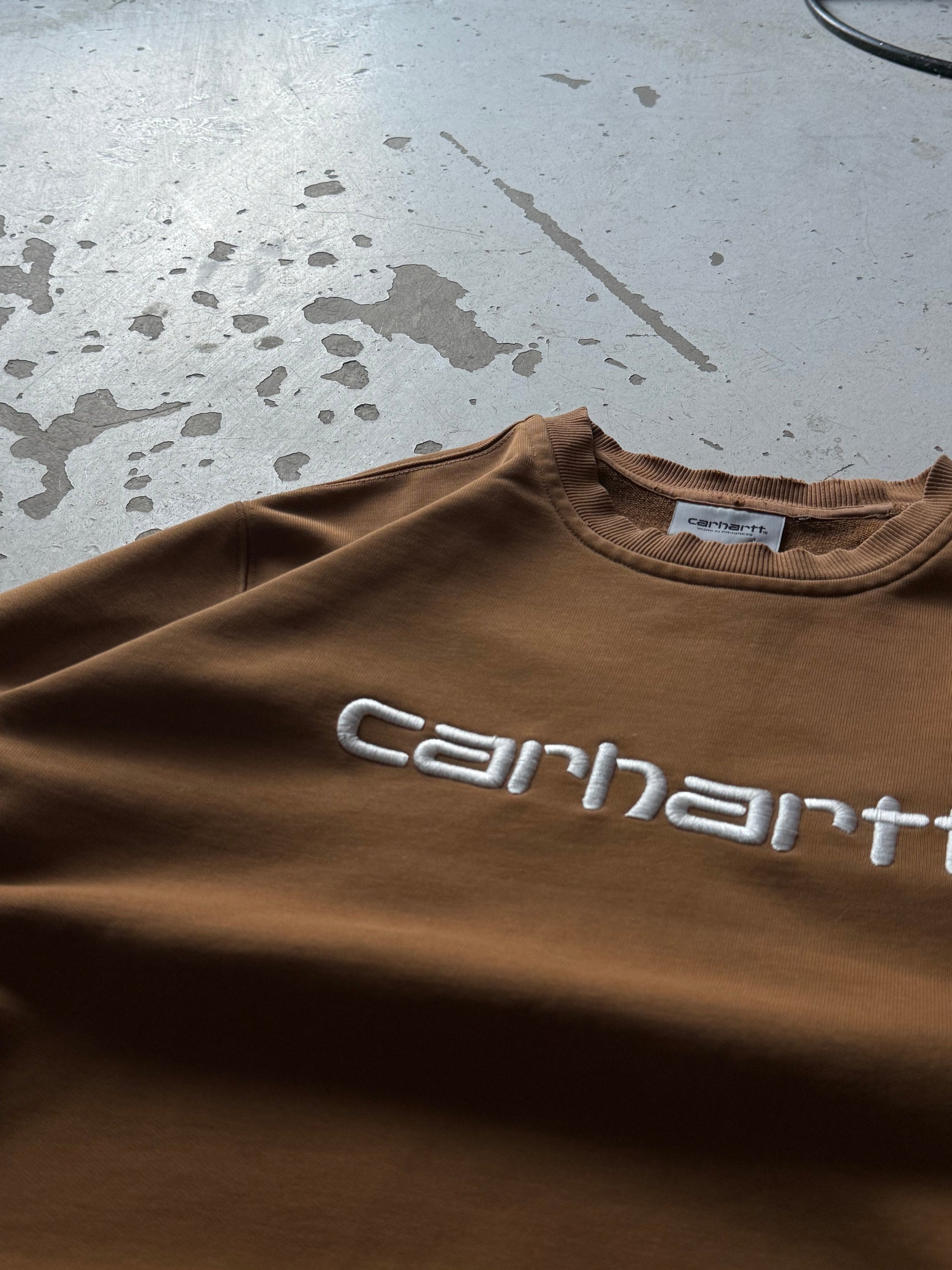 Carhartt | sweatshirt | brun | str. M - Re:Junk Vintage