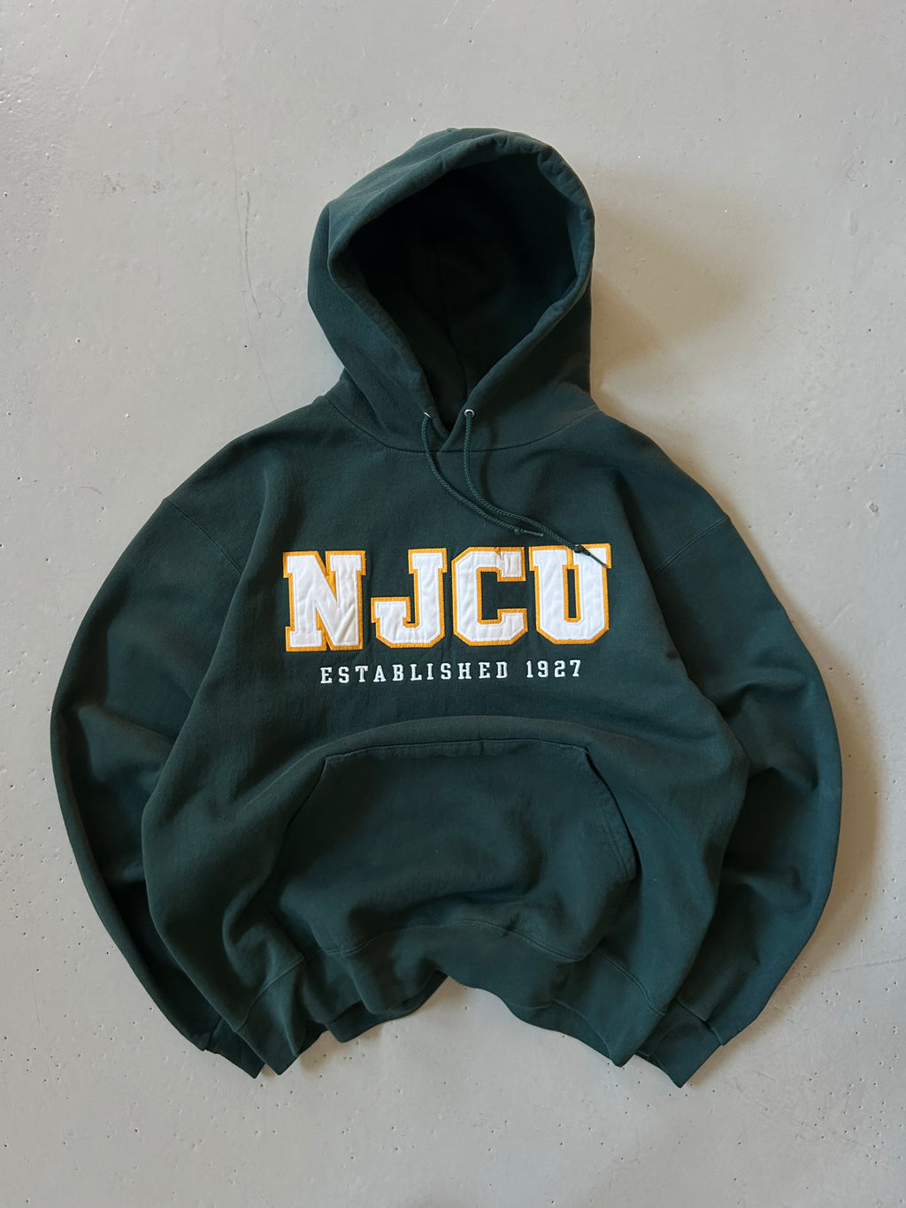 Champion College Sweatshirt - Large - Re:Junk Vintage