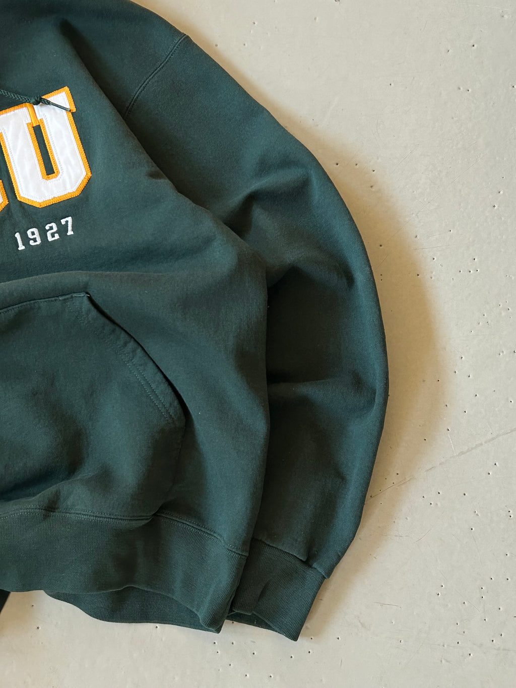 Champion College Sweatshirt - Large - Re:Junk Vintage