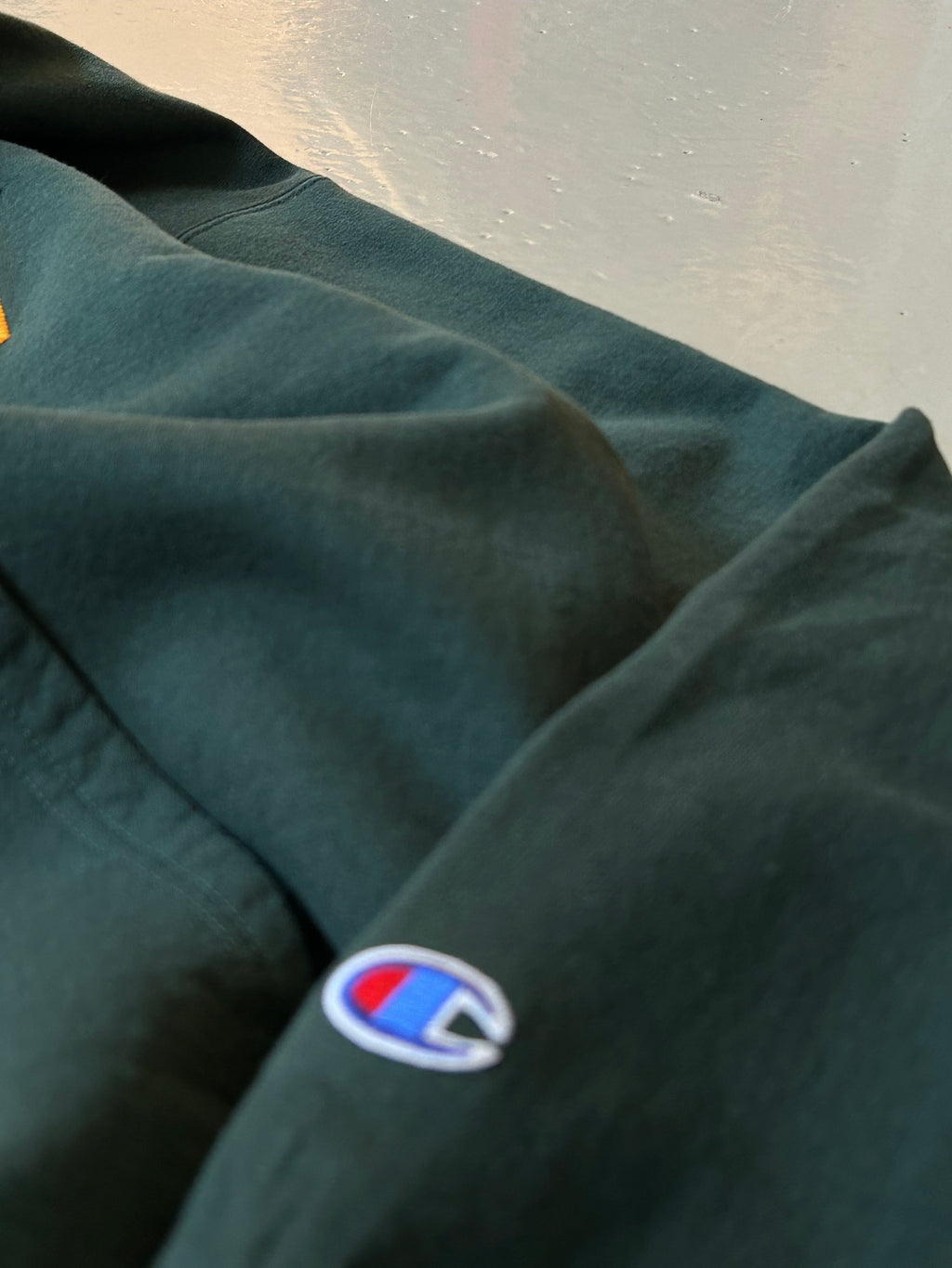 Champion College Sweatshirt - Large - Re:Junk Vintage