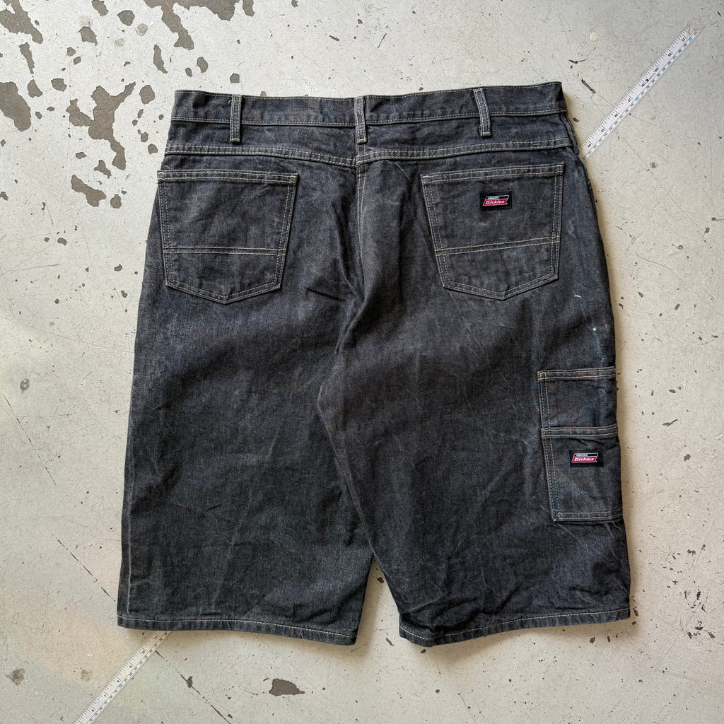 Dickies | denim shorts | sort | W38 - Re:Junk Vintage