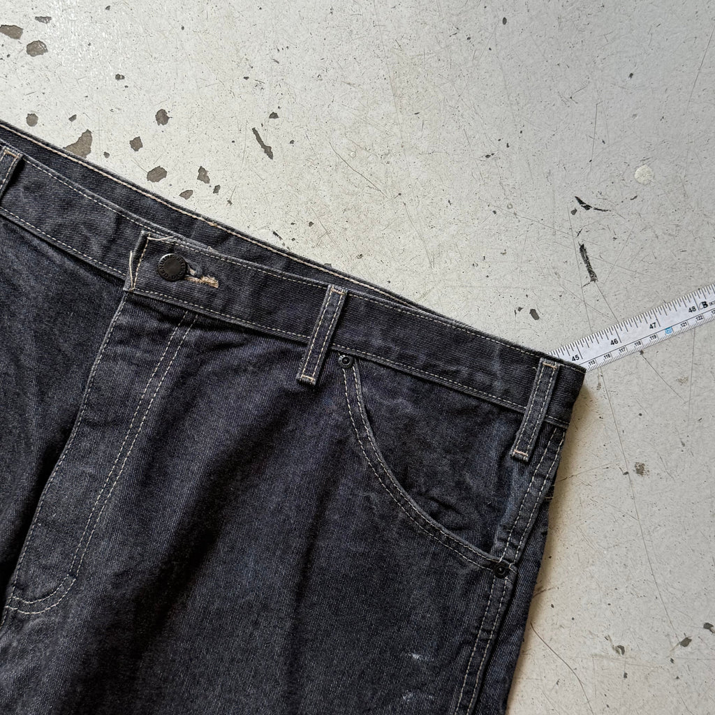 Dickies | denim shorts | sort | W38 - Re:Junk Vintage