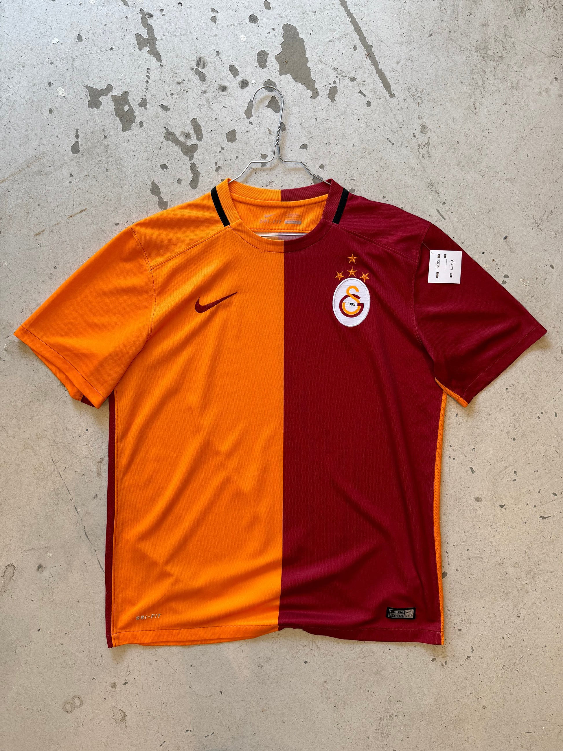 Galatasaray Secondhand Fodboldtrøje – 2022/2023 - Large - Re:Junk Vintage
