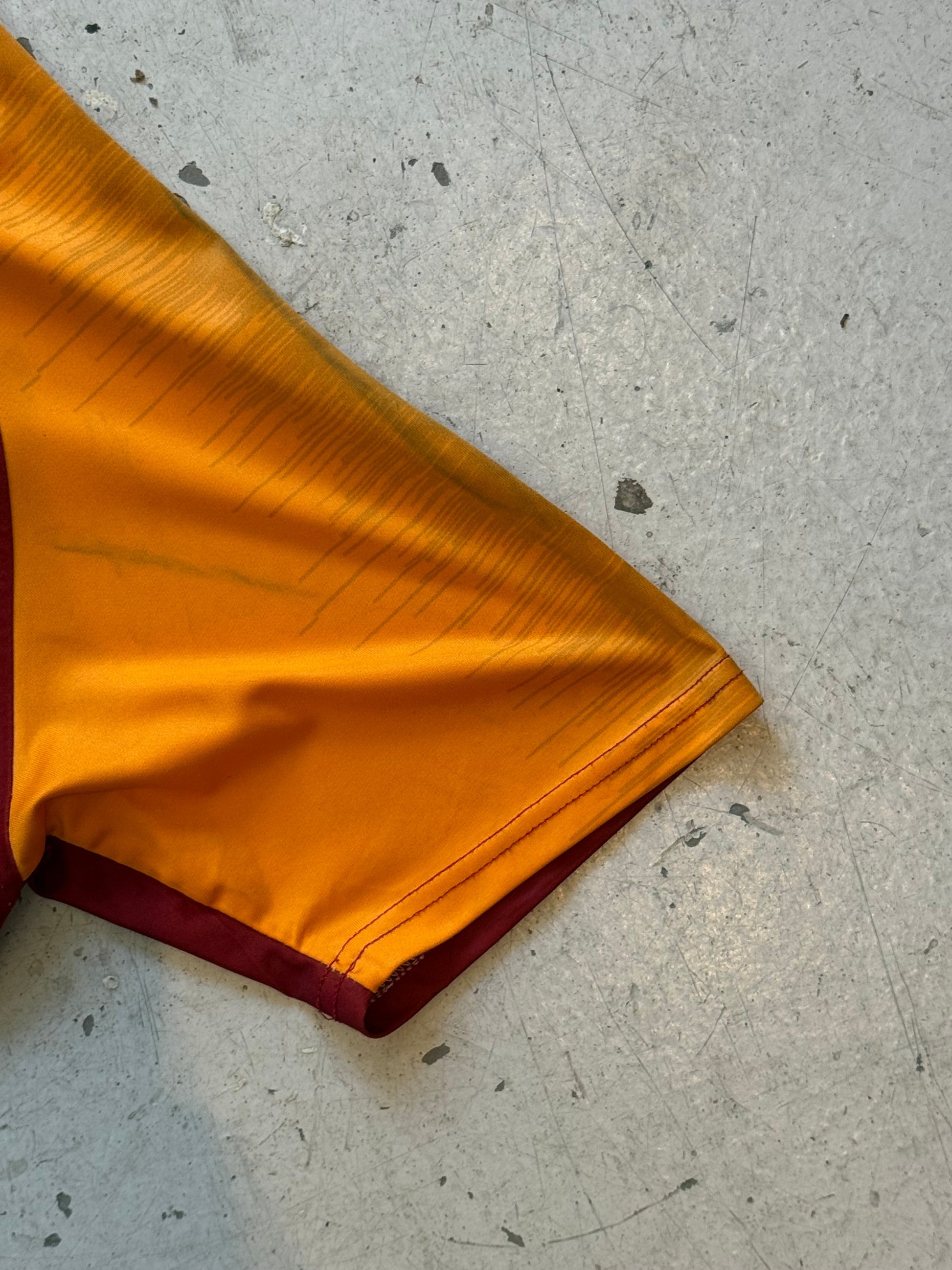 Galatasaray Vintage Fodboldtrøje – 2020/2021 - XL - Re:Junk Vintage
