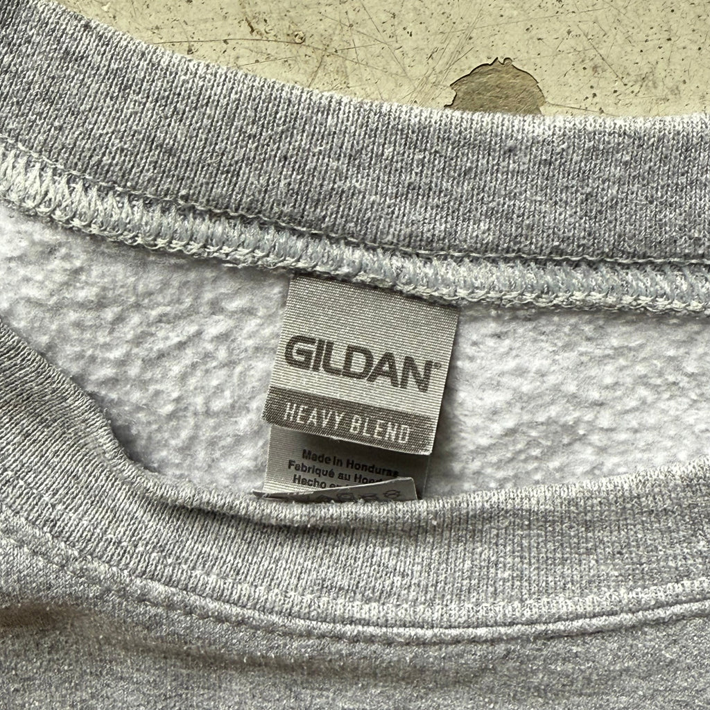 Husky Volleyball Sweatshirt – Grå Vintage College Crewneck (Small) - Re:Junk Vintage