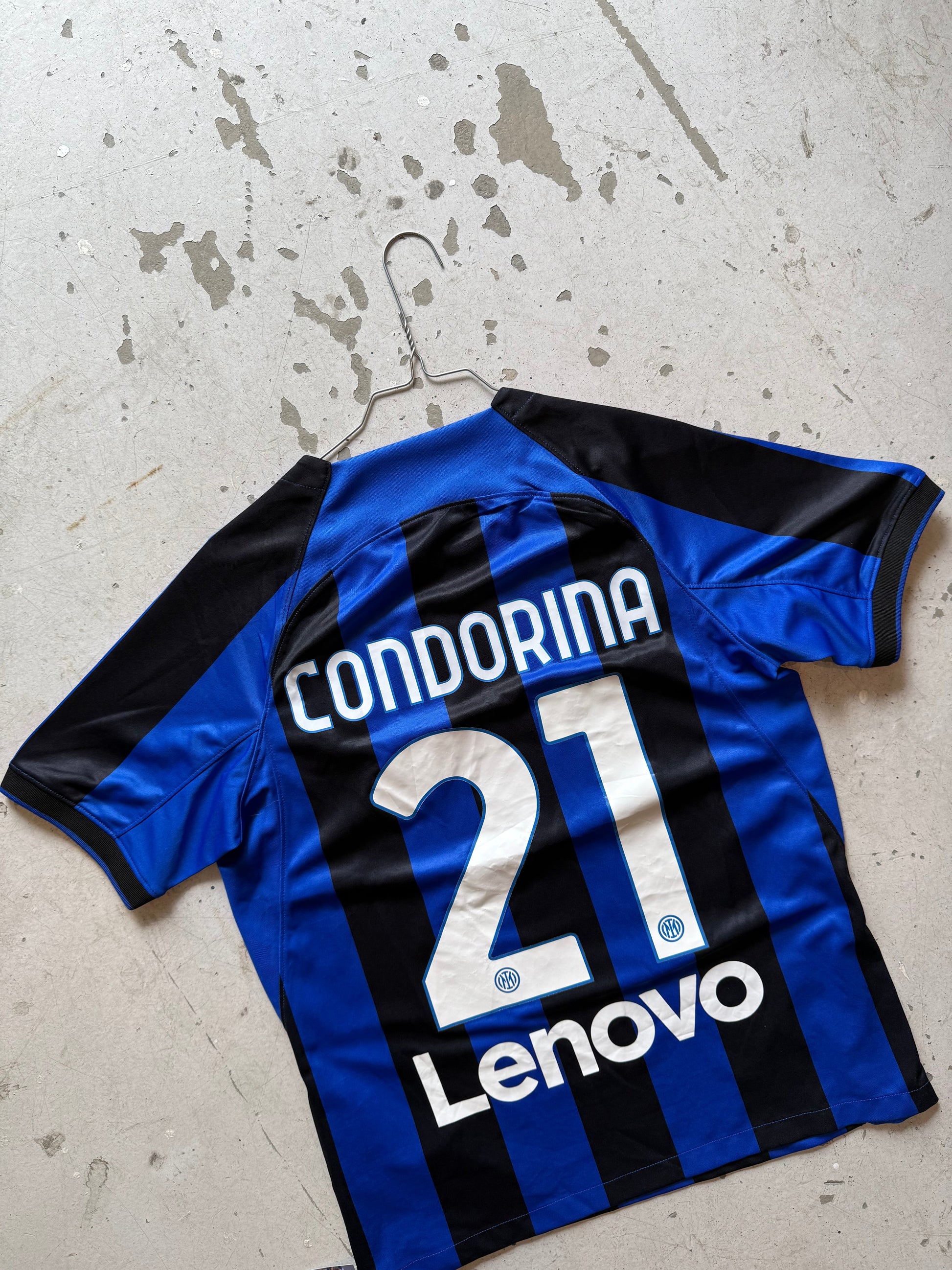 Inter Milan Secondhand Fodboldtrøje – 2022/2023 - Small - Re:Junk Vintage