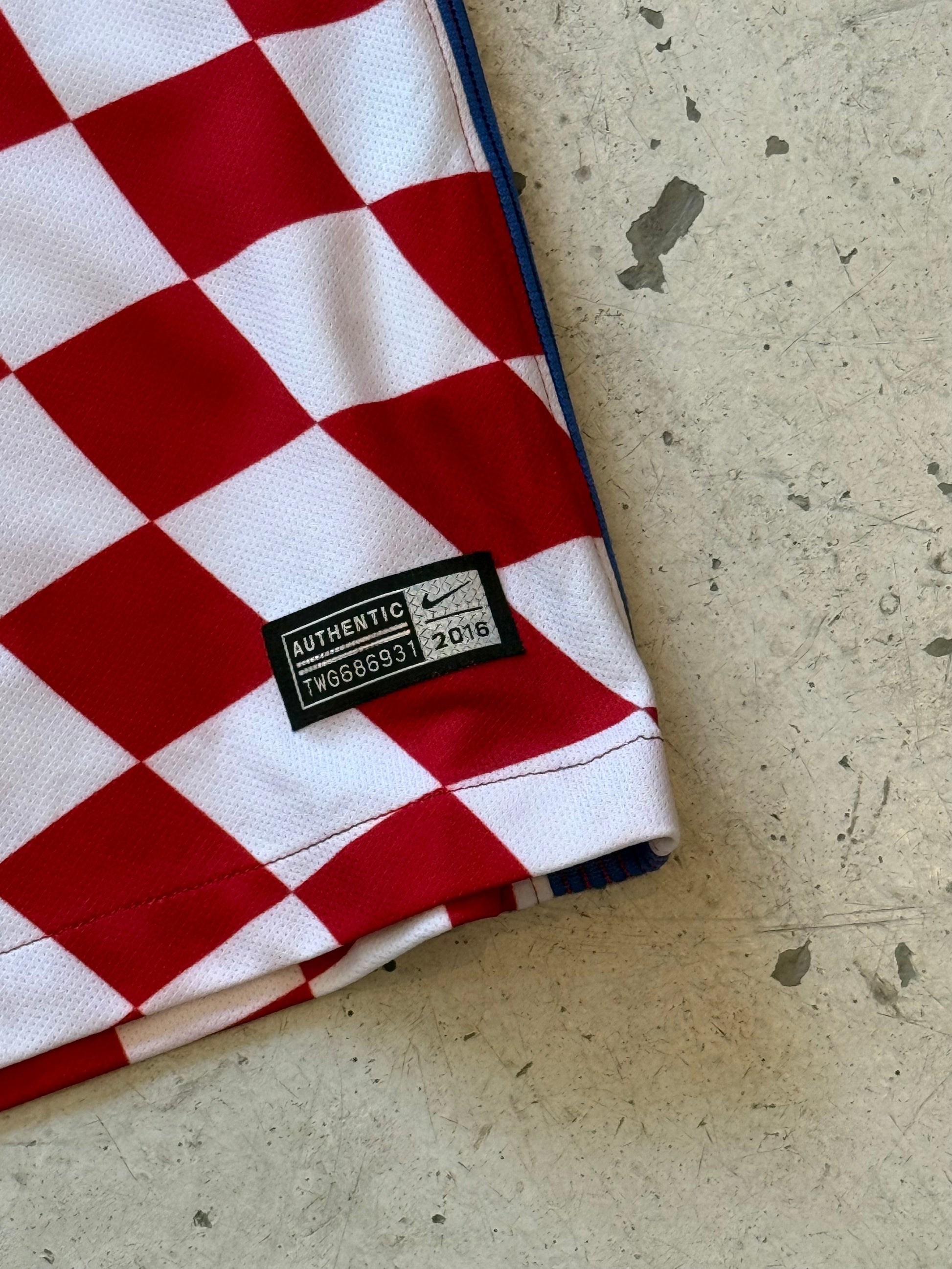 Kroatien Vintage Fodboldtrøje – 2016/2017 - Small - Re:Junk Vintage