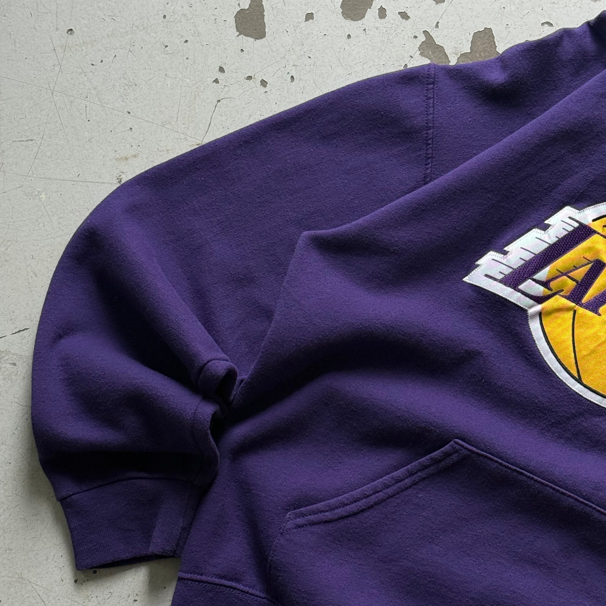 LA Lakers | hoodie | lilla | medium - Re:Junk Vintage