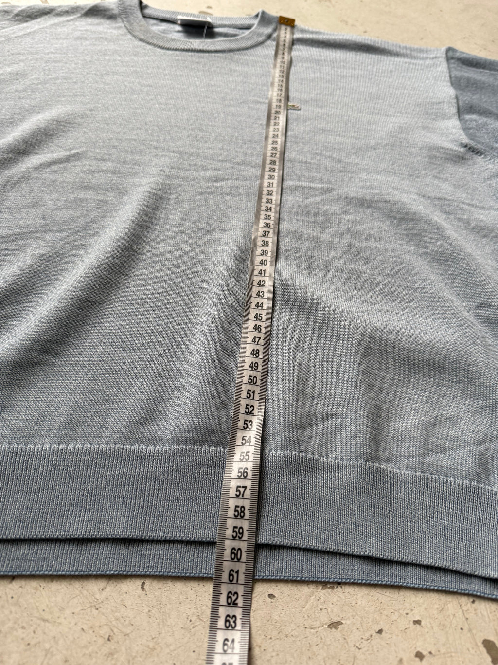 Lacoste lyseblå sweatshirt M/L • Vintage crewneck - Re:Junk Vintage