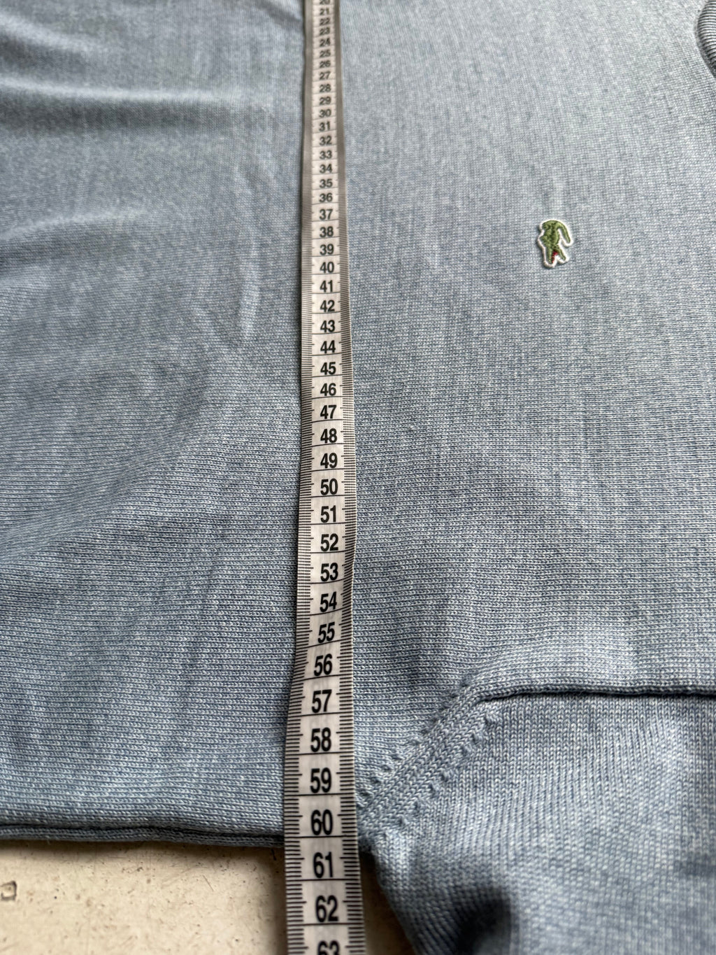 Lacoste lyseblå sweatshirt M/L • Vintage crewneck - Re:Junk Vintage