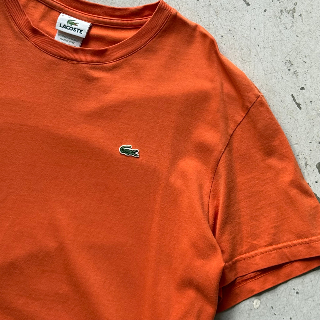 Lacoste T-shirt – Medium – Rust Orange – Klassisk logo - Re:Junk Vintage