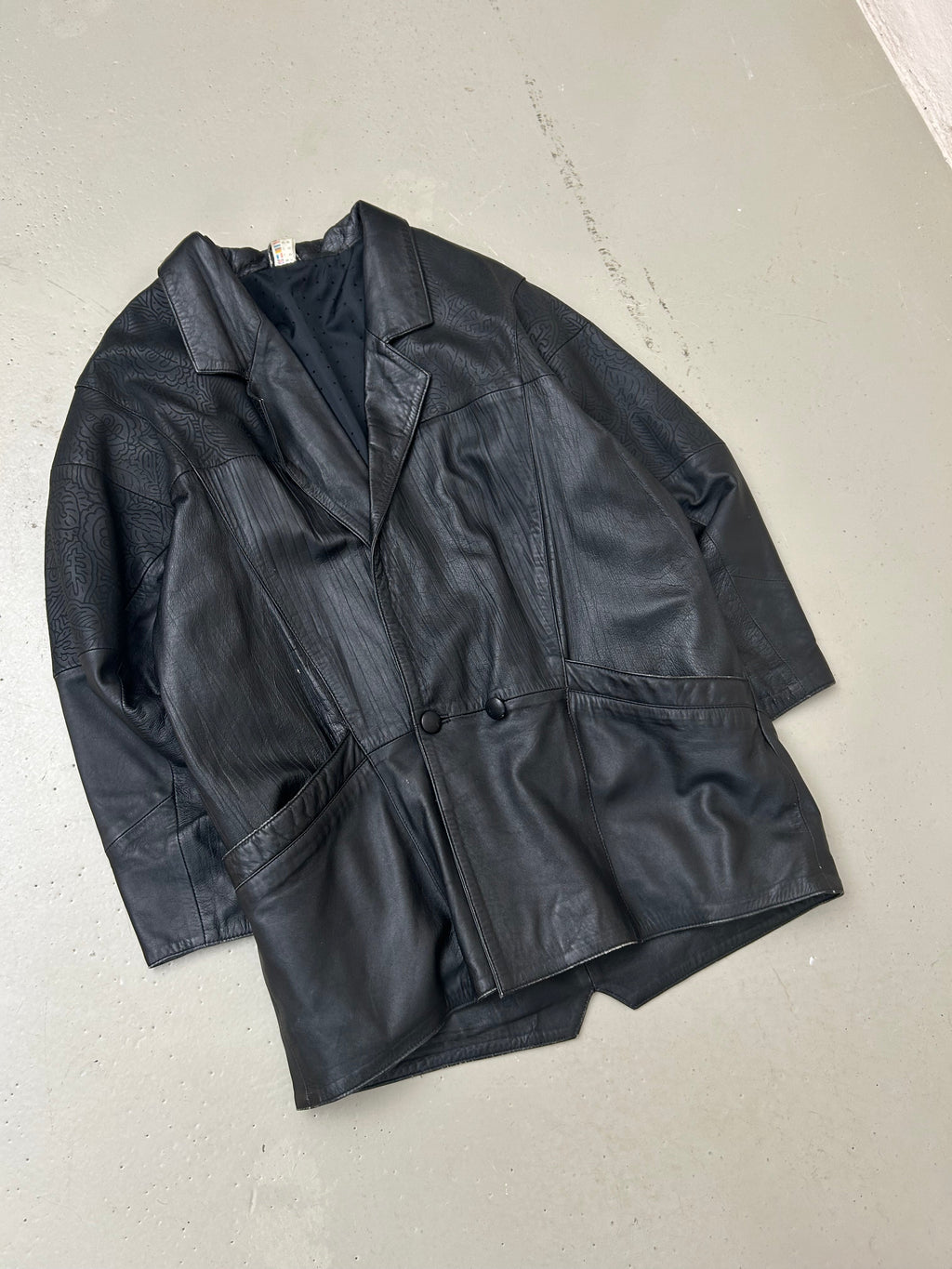 LeatherJacket - Medium - Re:Junk Vintage