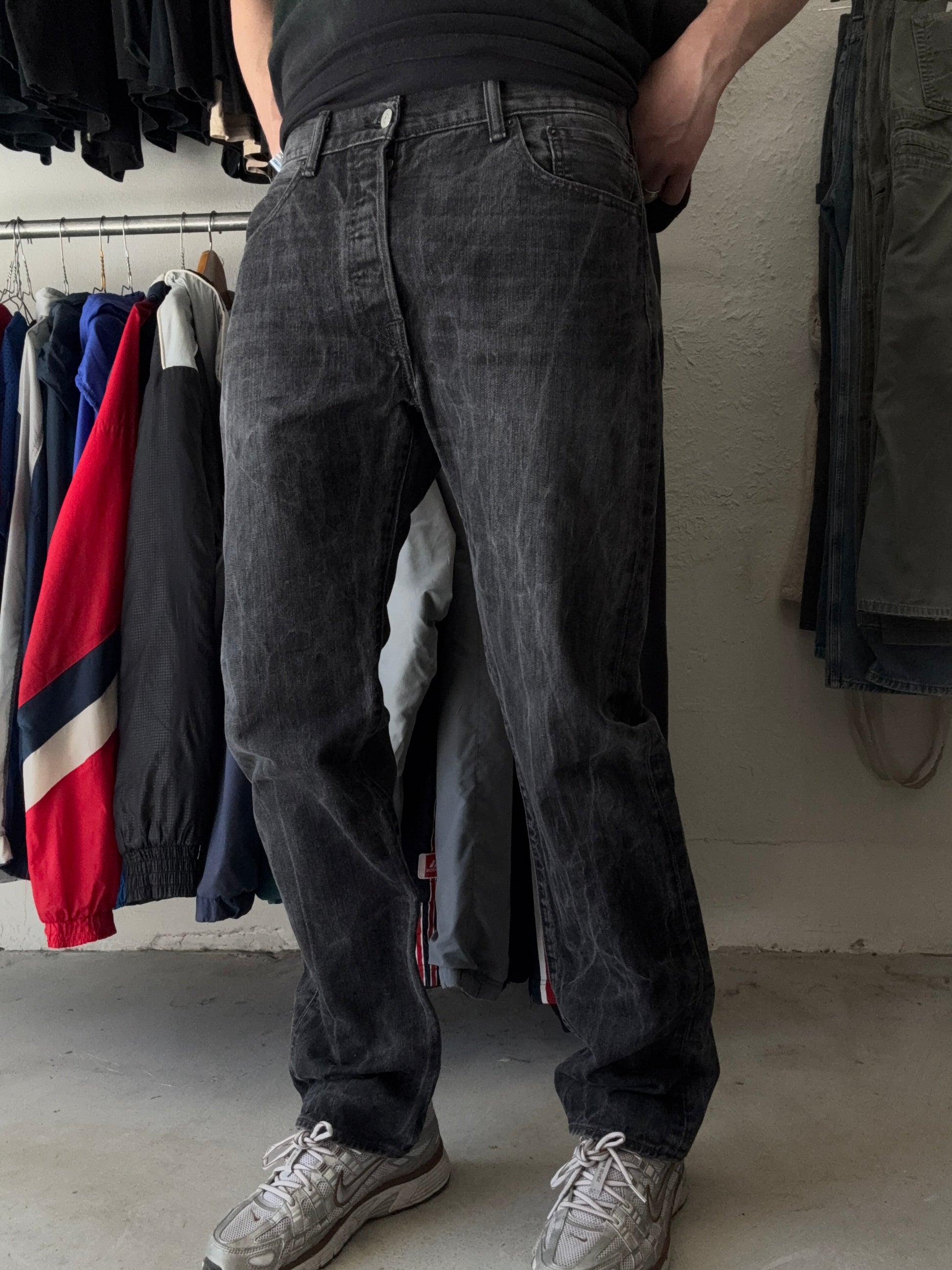 Levi’s | 501 jeans | sort/grå denim | W34/L34 - Re:Junk Vintage