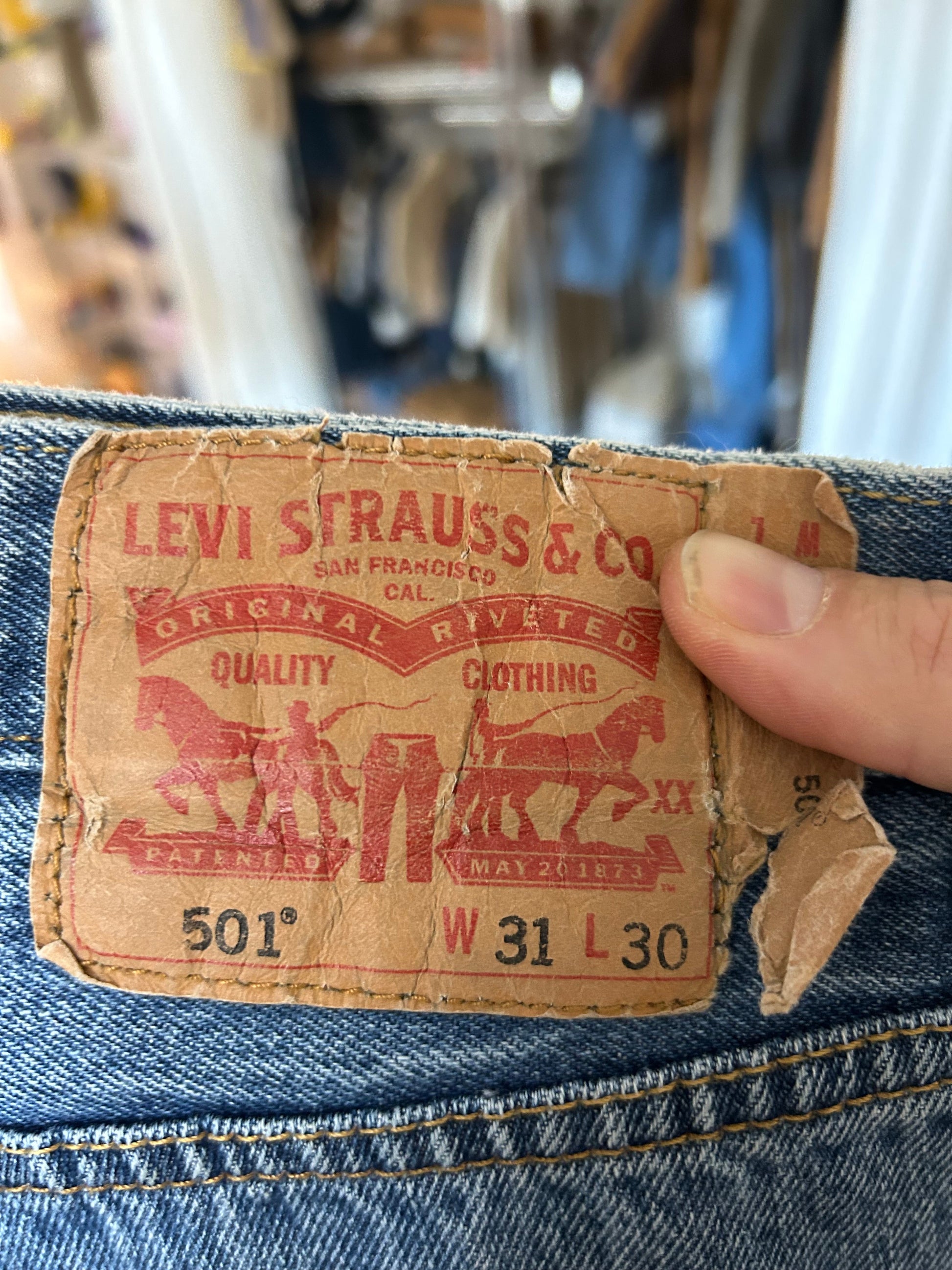 Levi’s 501 vintage jeans W31/L30 – klassisk straight fit denim blå 90’erne - Re:Junk Vintage