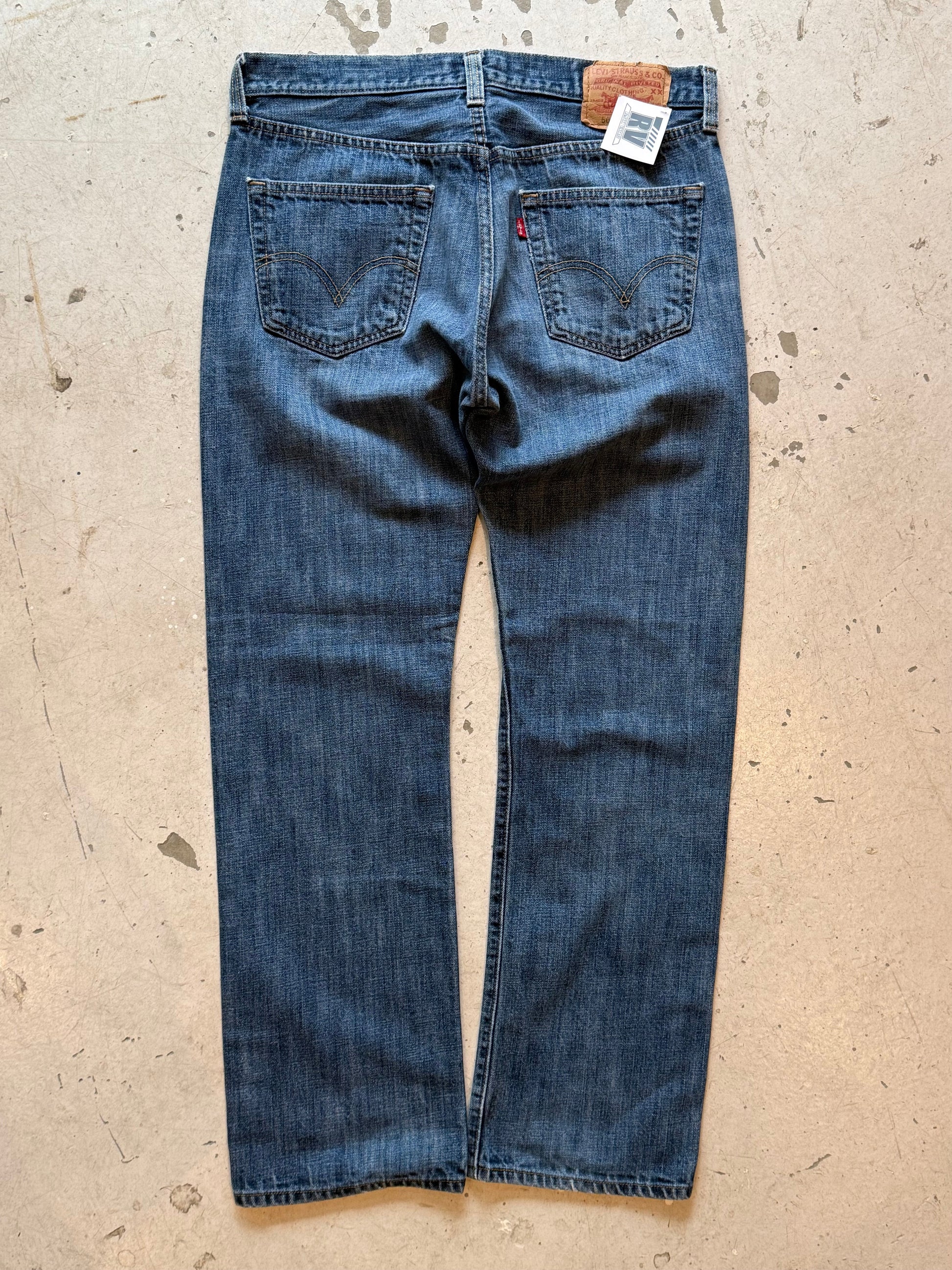 Levi’s 501 vintage jeans W33/L32 – klassisk straight fit denim blå 90’erne - Re:Junk Vintage
