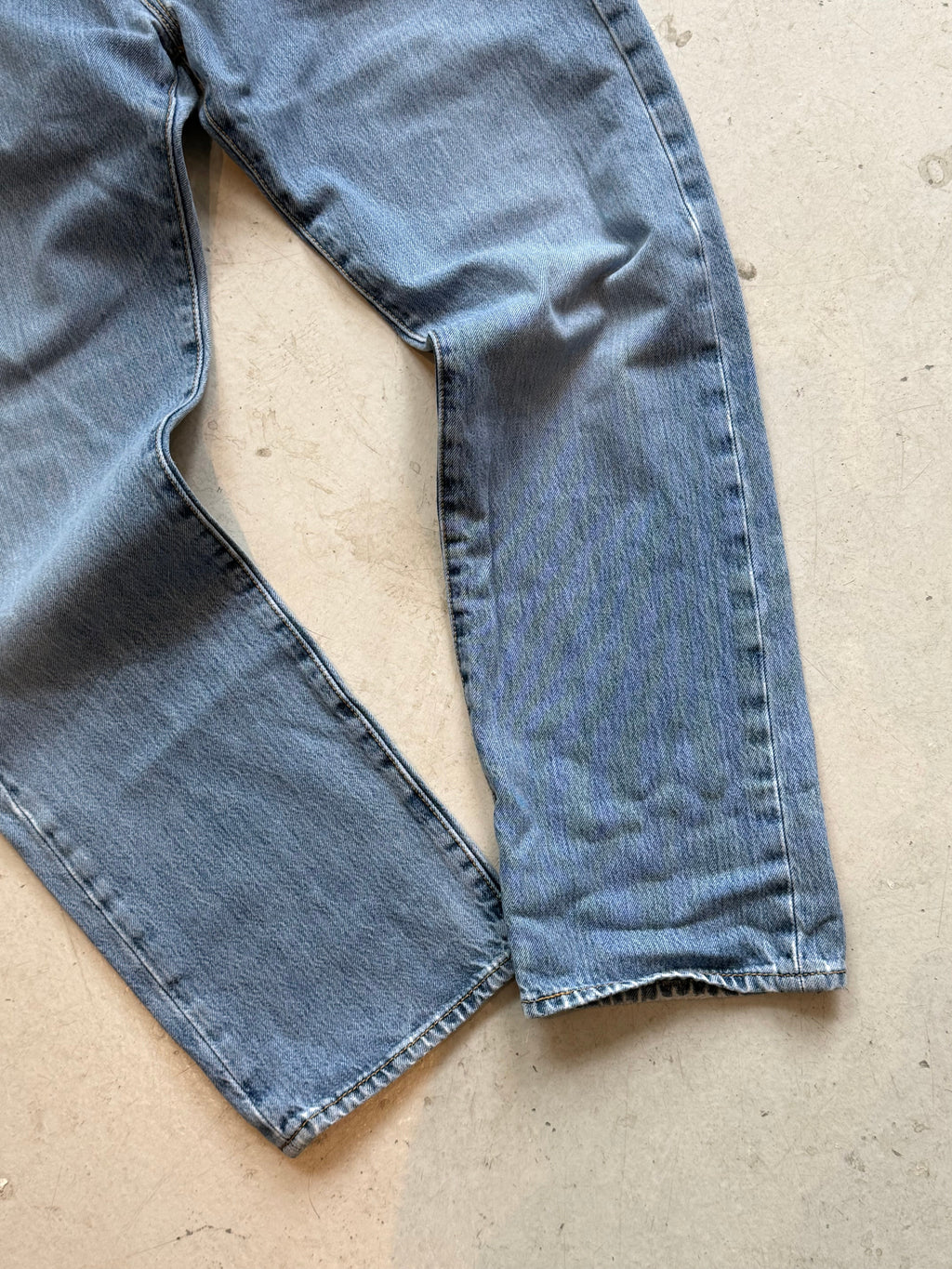 Levi’s 501 vintage jeans W34/L30 – klassisk straight fit denim blå 90’erne - Re:Junk Vintage