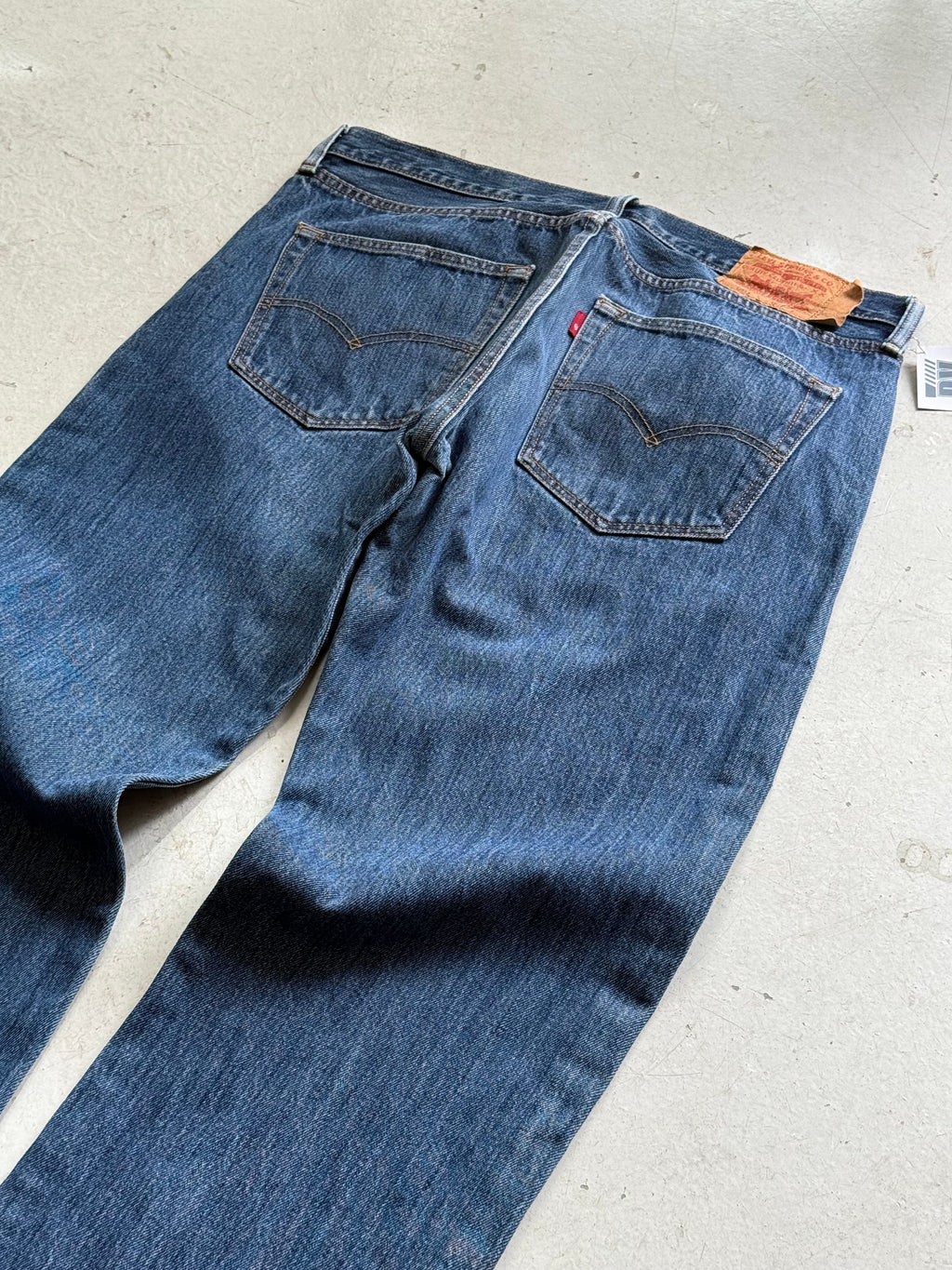 Levi’s 501 vintage jeans W34/L30 – klassisk straight fit denim blå 90’erne - Re:Junk Vintage